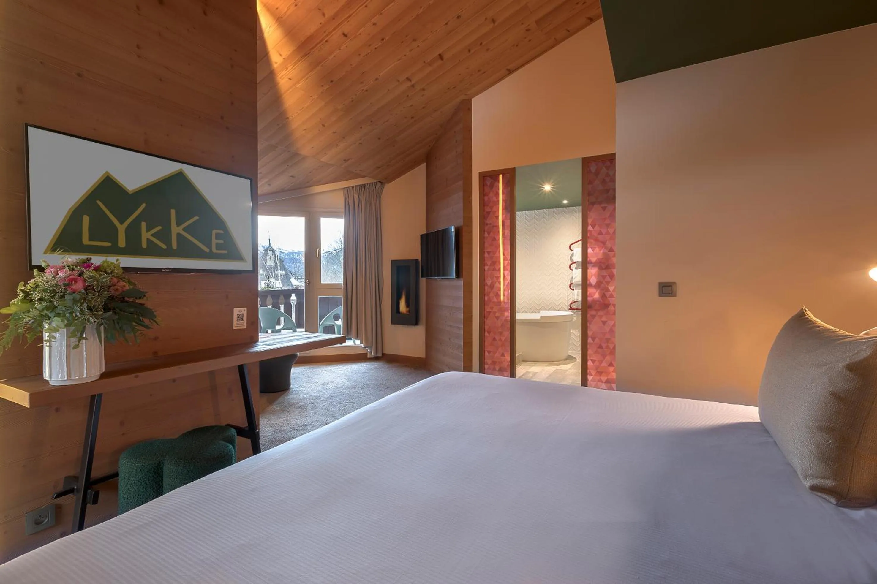 Bedroom, Bed in Lykke Hôtel & Spa Chamonix - ex Mercure