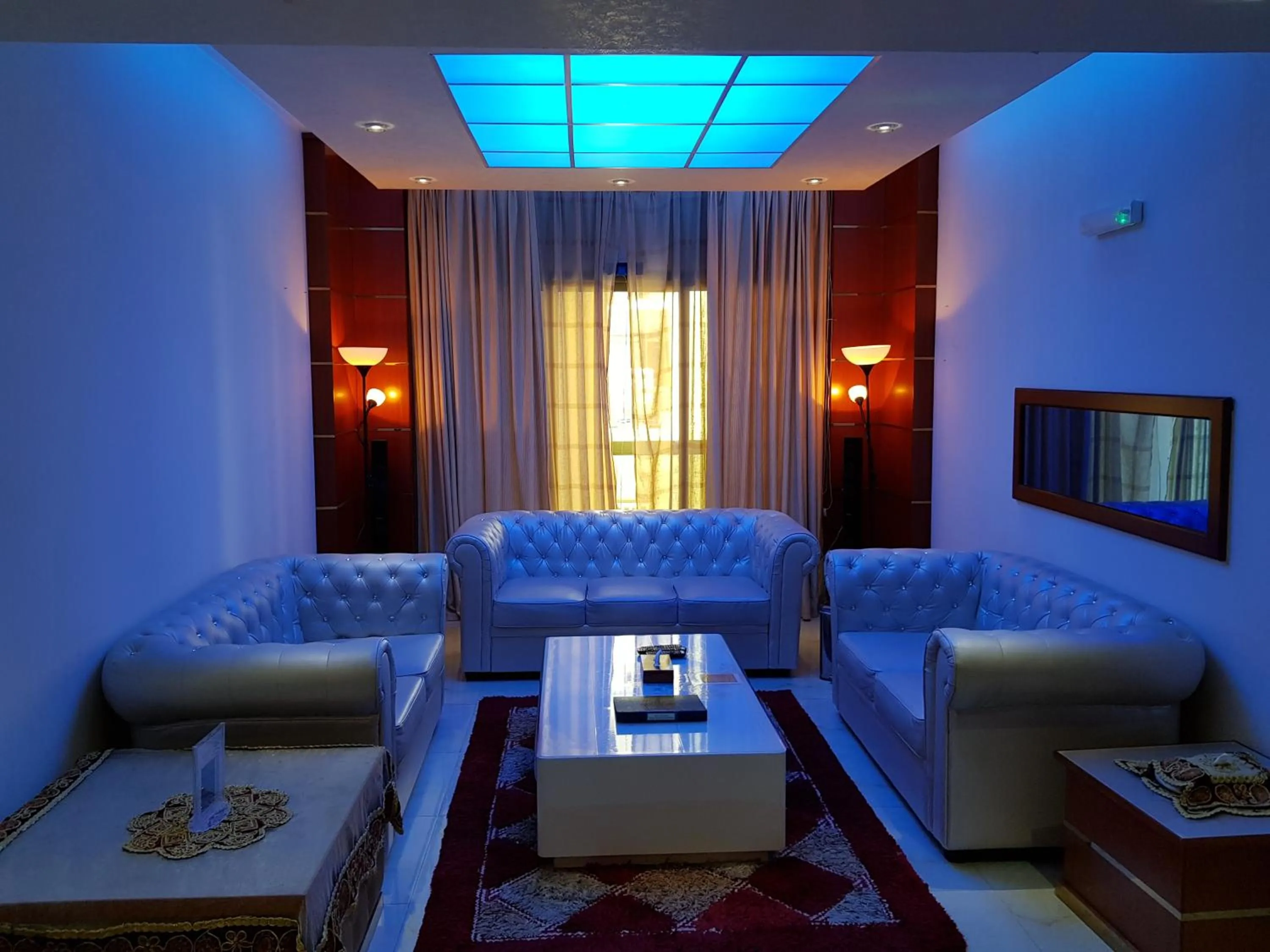 Living room in Al Jazeera Hotel Apartments LLC