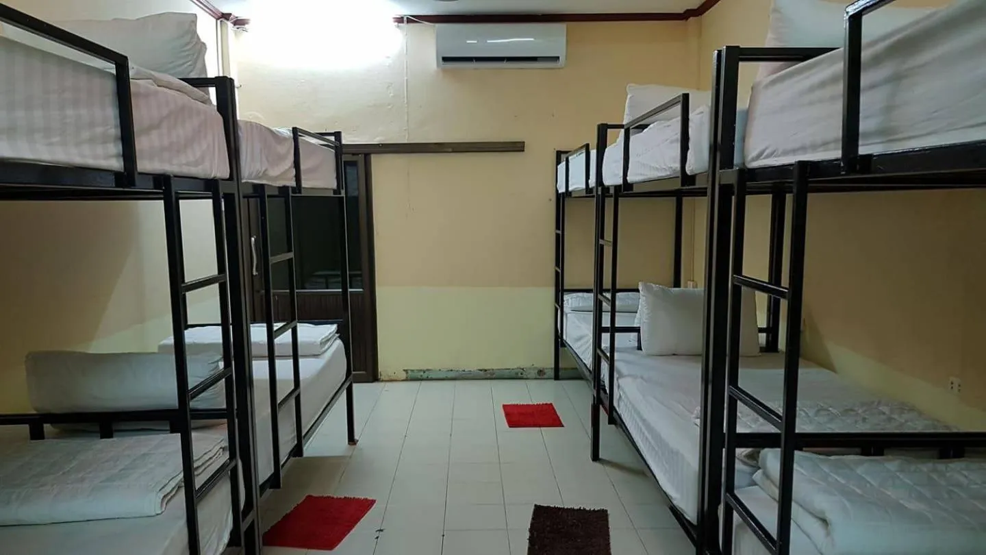 Bed in Intouch Guest House