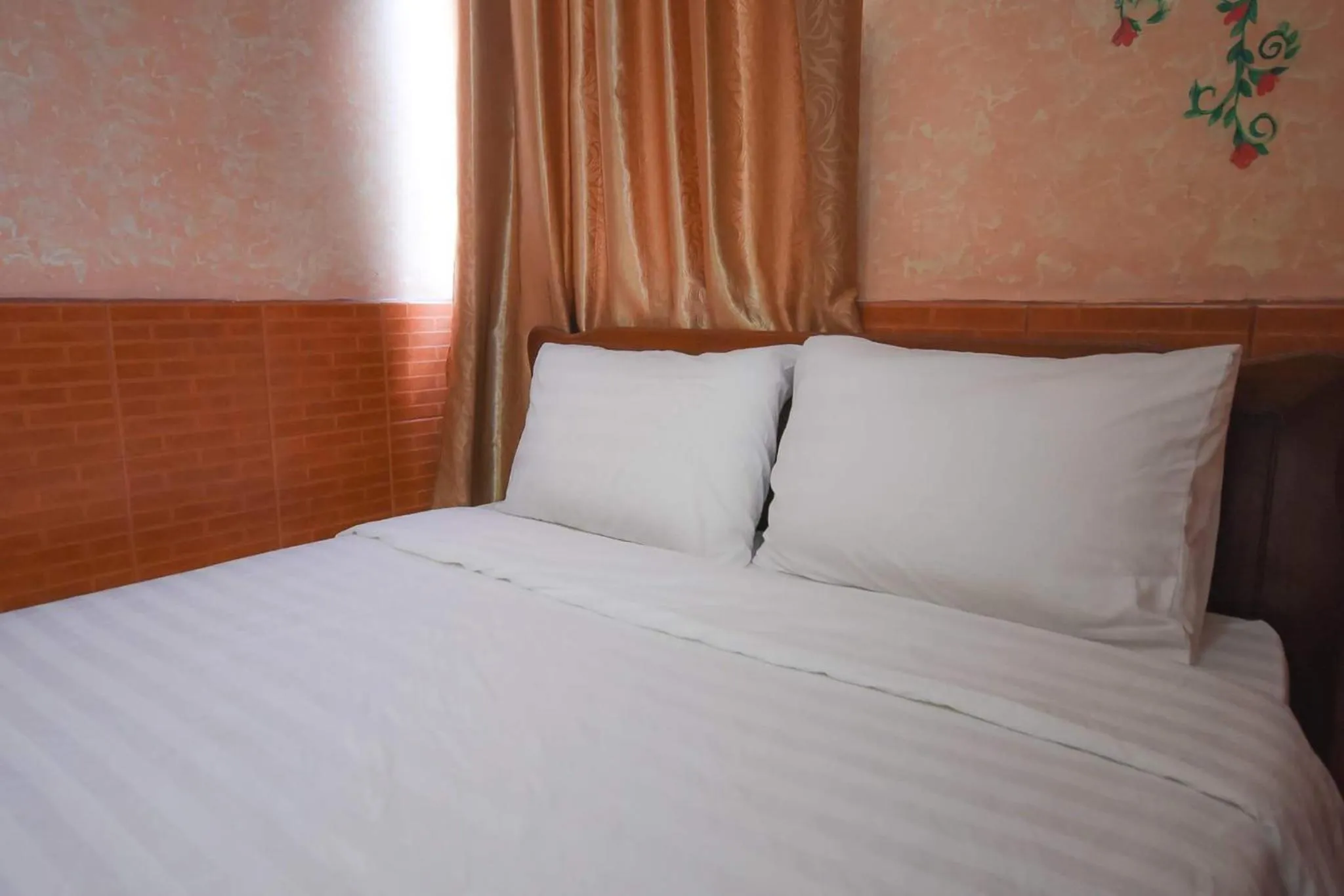 Bed in Intouch Guest House