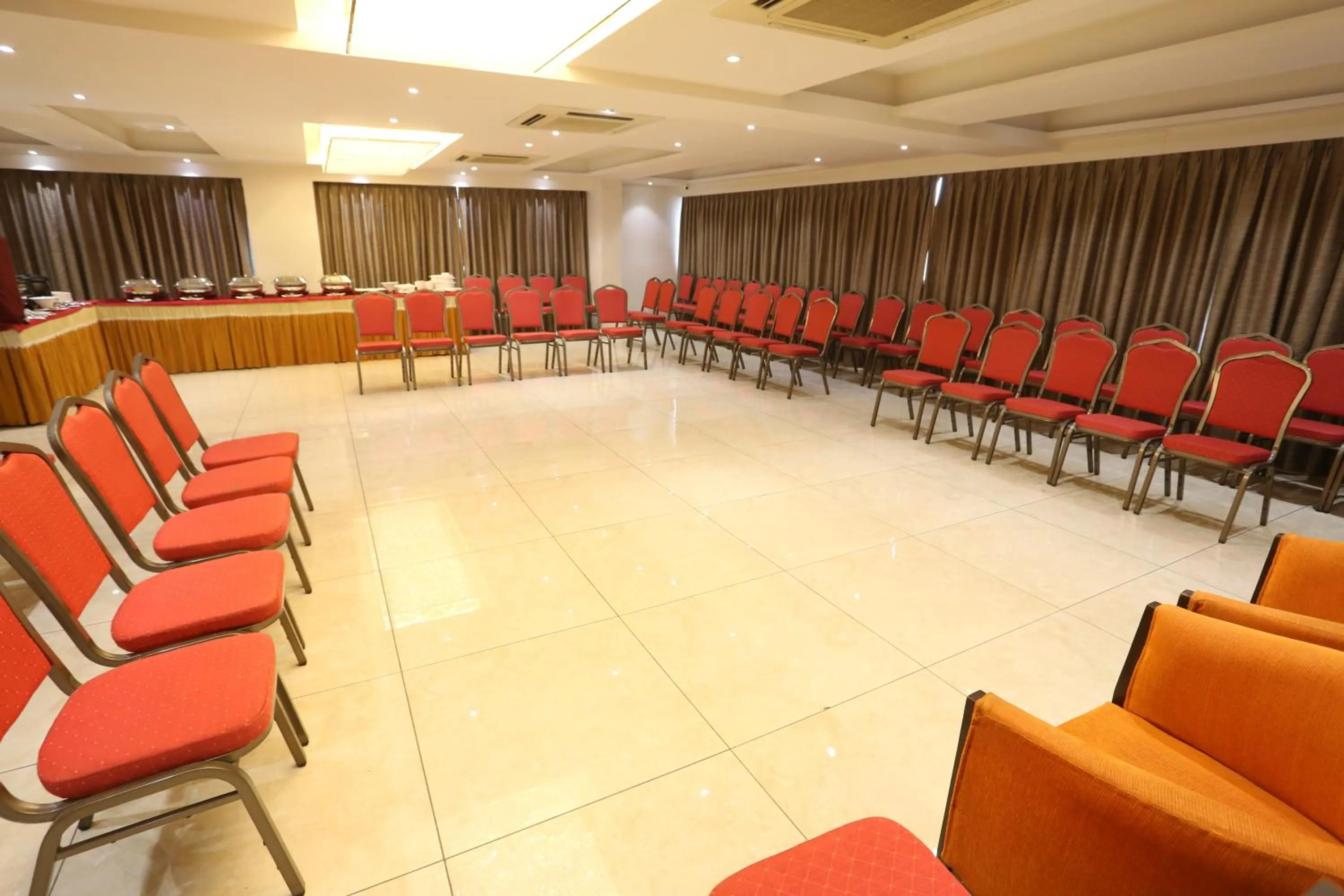 Business facilities in The Park Residency