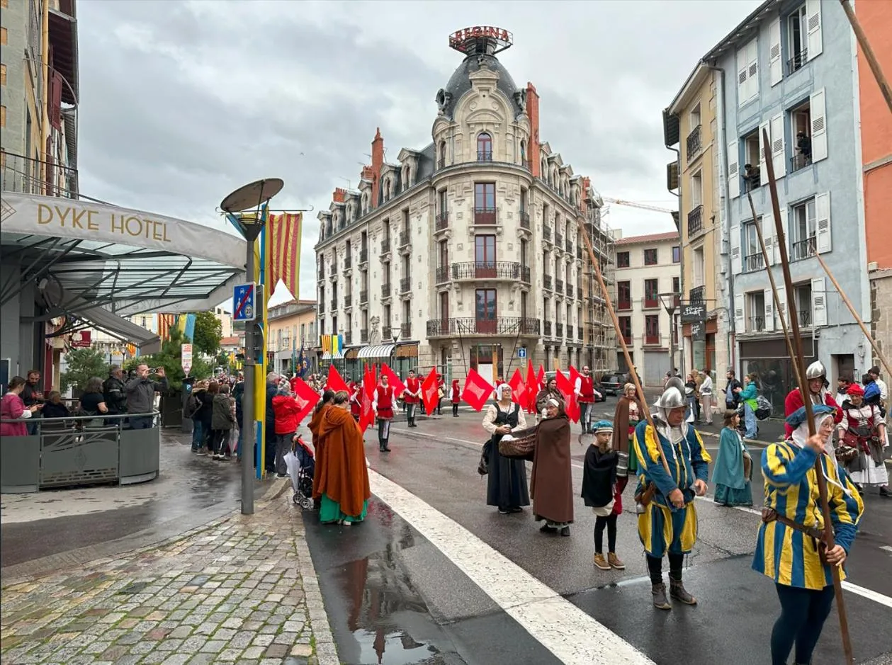 City view in Dyke Hotel