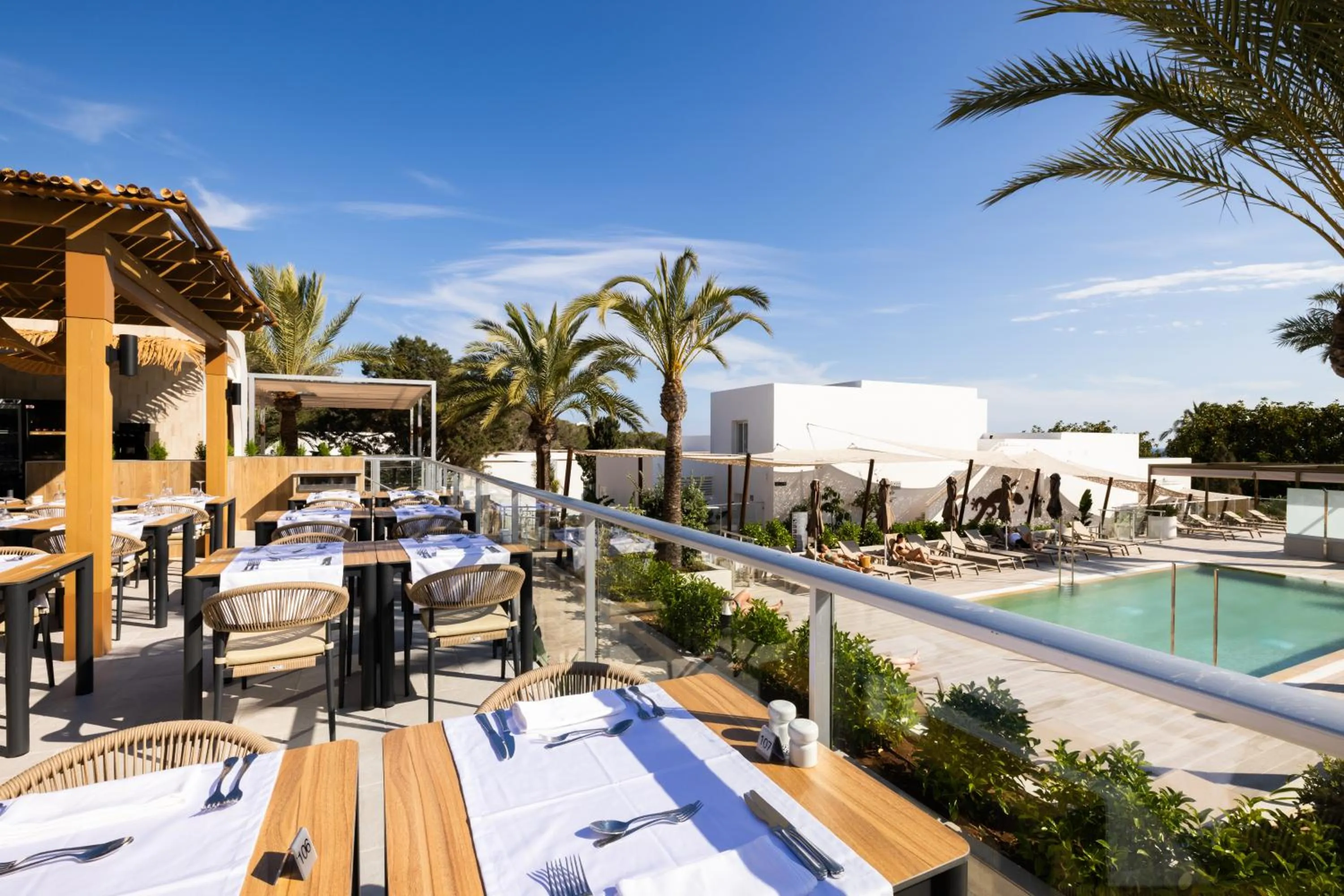 Restaurant/places to eat in Hotel Riu Palace La Mola