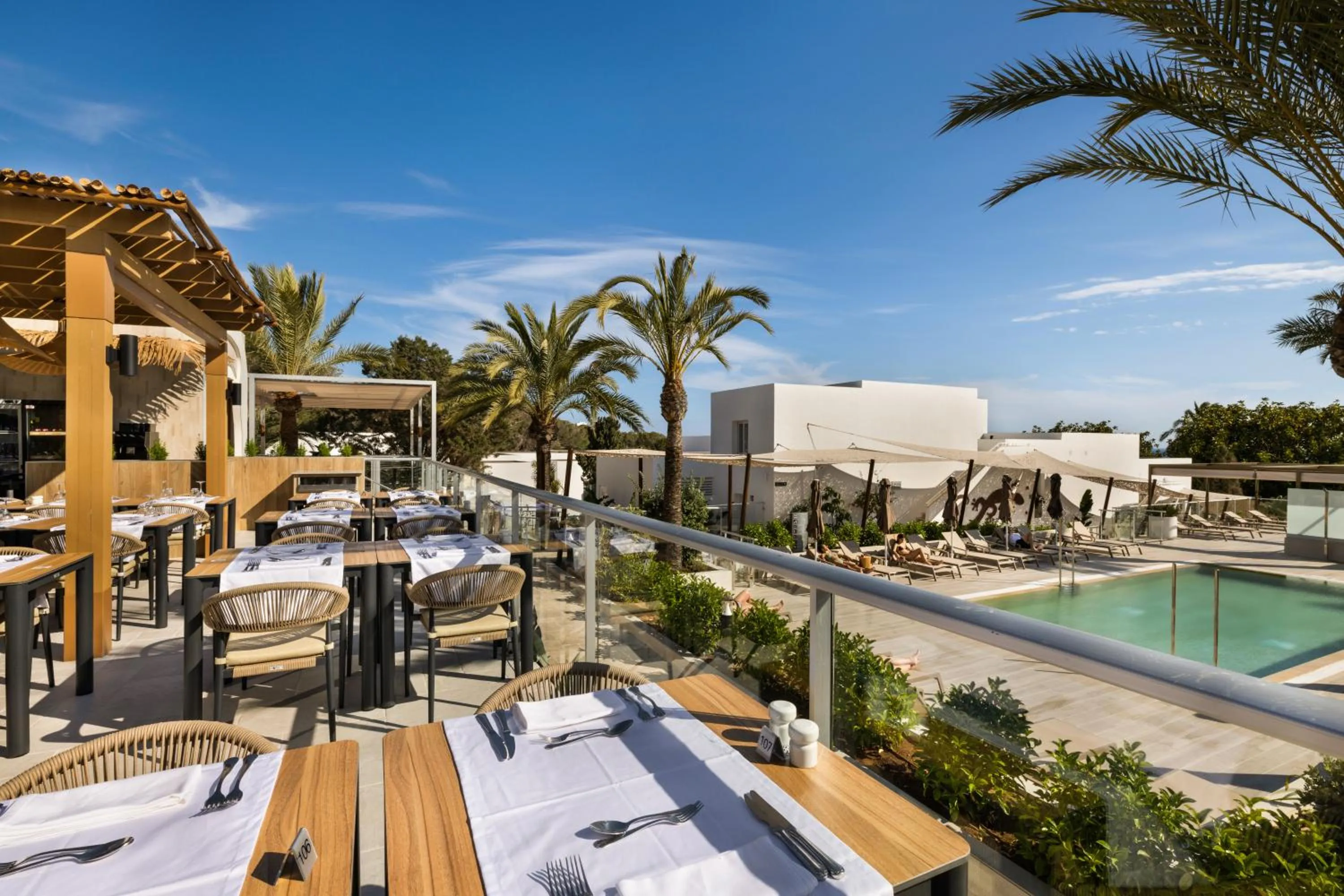 Restaurant/places to eat in Hotel Riu Palace La Mola