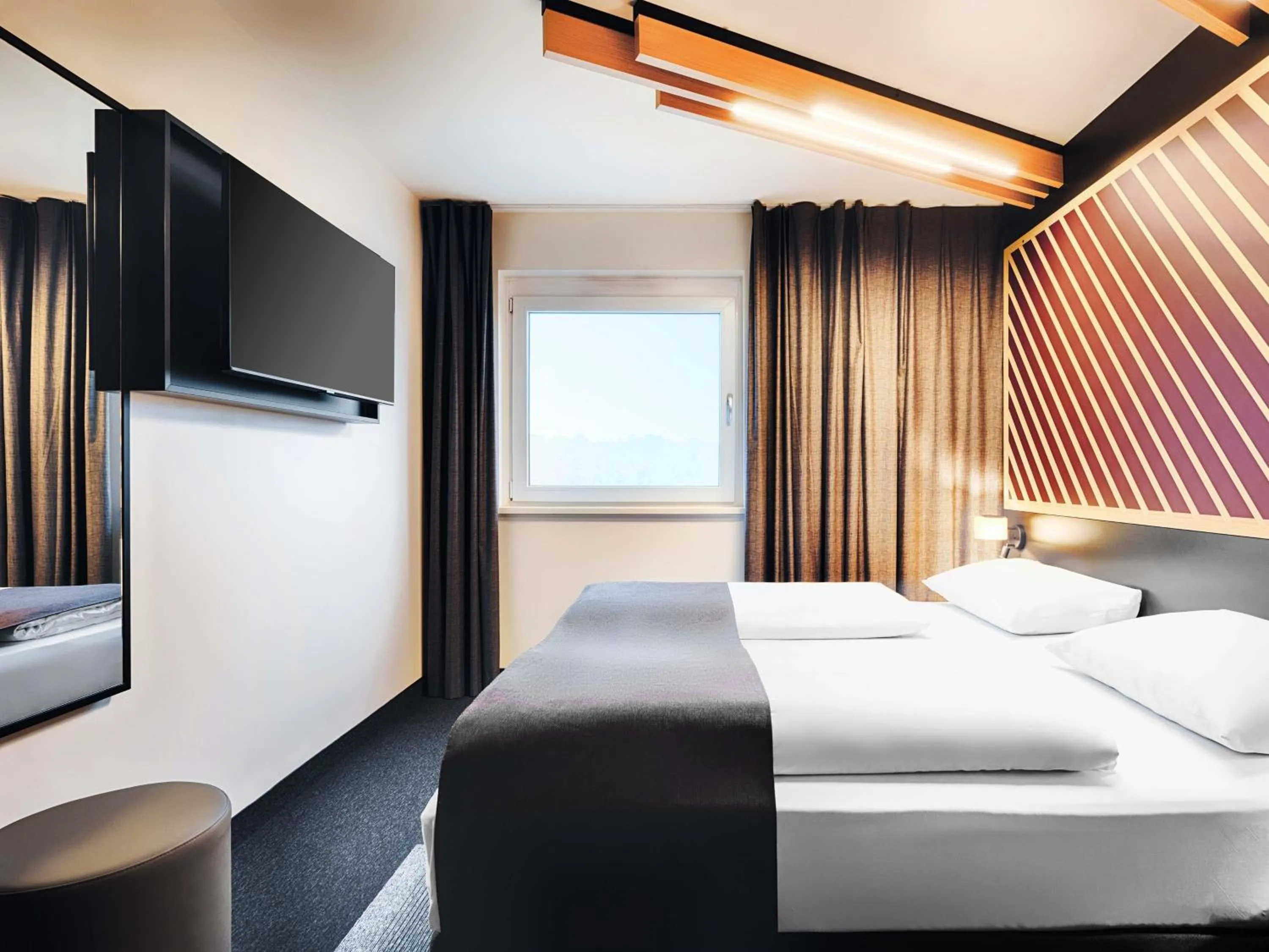 Photo of the whole room, Bed in B&B HOTEL Wiesbaden-Hbf