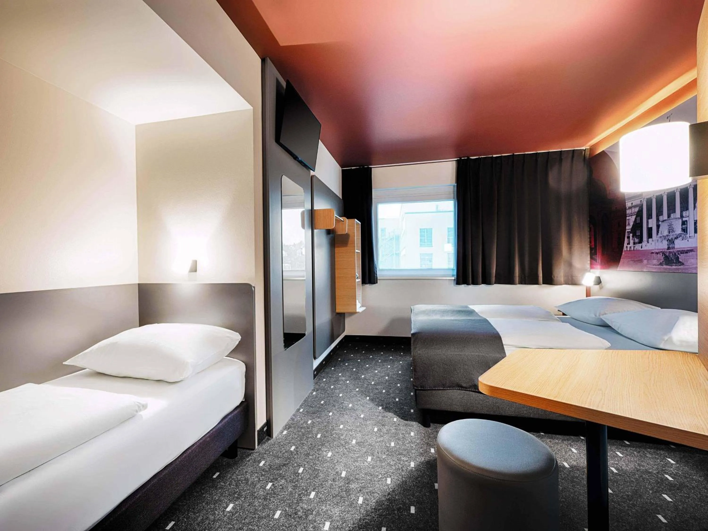 Photo of the whole room, Bed in B&B HOTEL Wiesbaden-Hbf