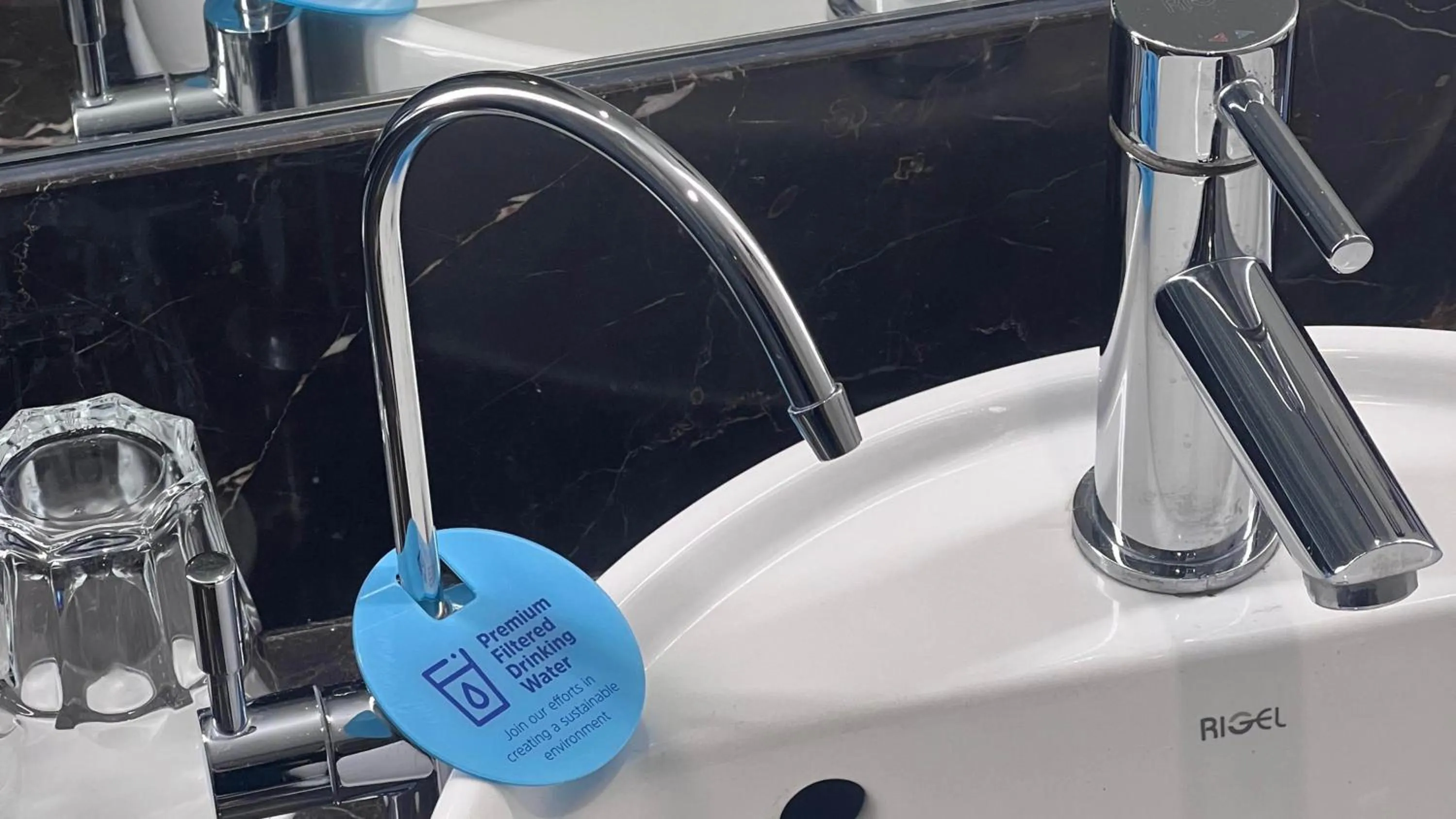 Decorative detail in Holiday Inn Express Singapore Orchard Road by IHG