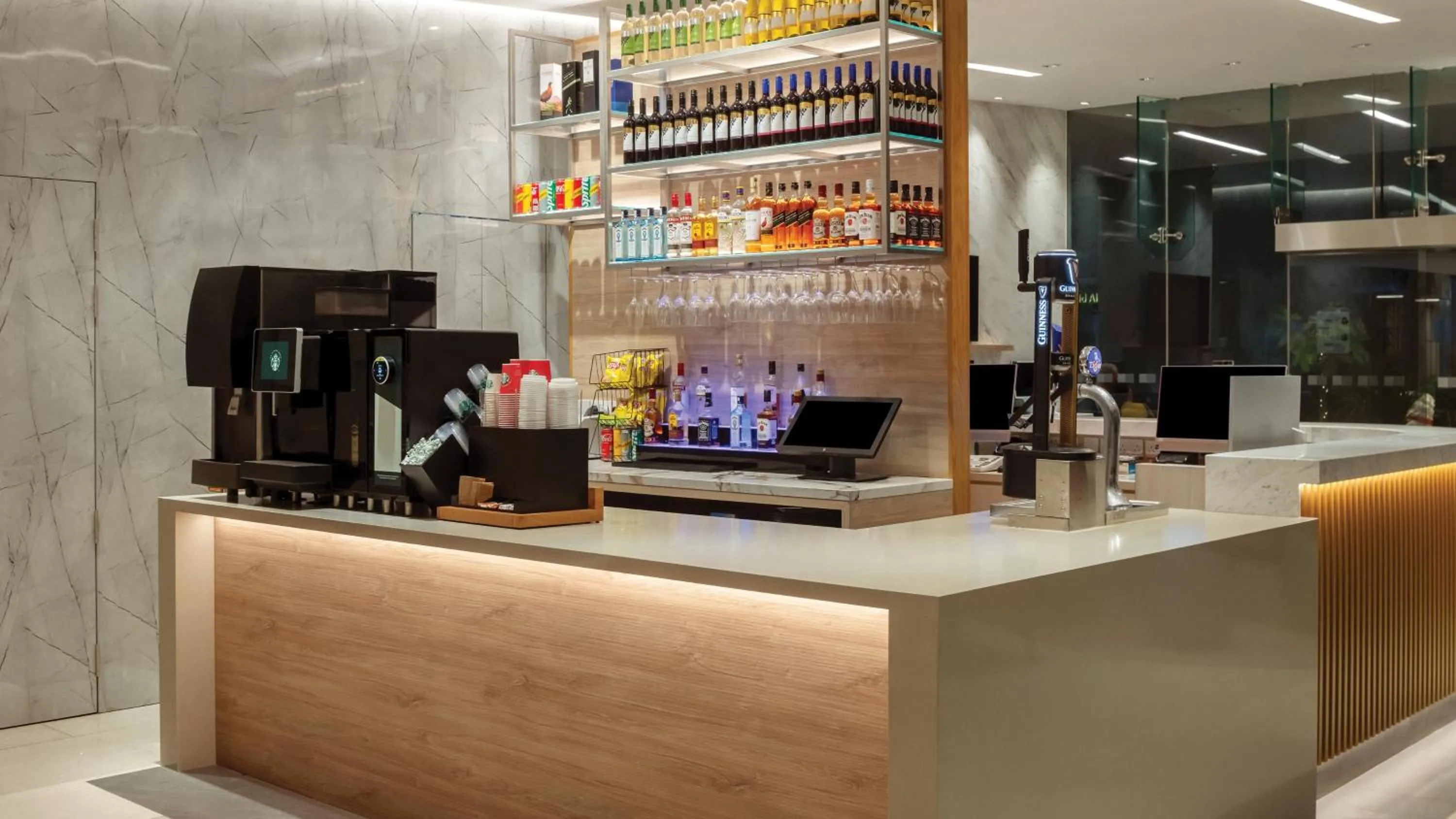 Lounge or bar in Holiday Inn Express Singapore Orchard Road by IHG