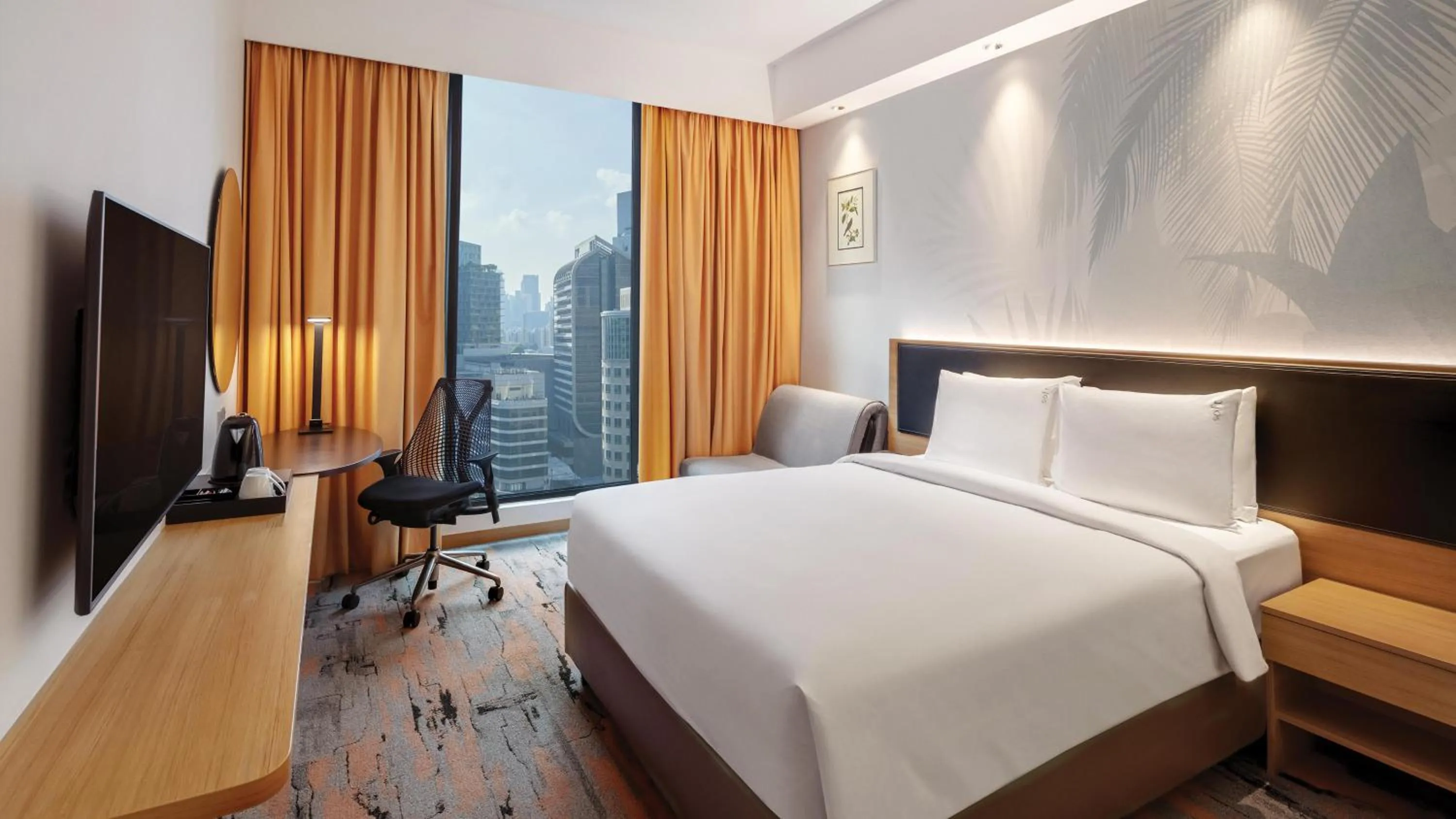 Photo of the whole room, Bed in Holiday Inn Express Singapore Orchard Road by IHG