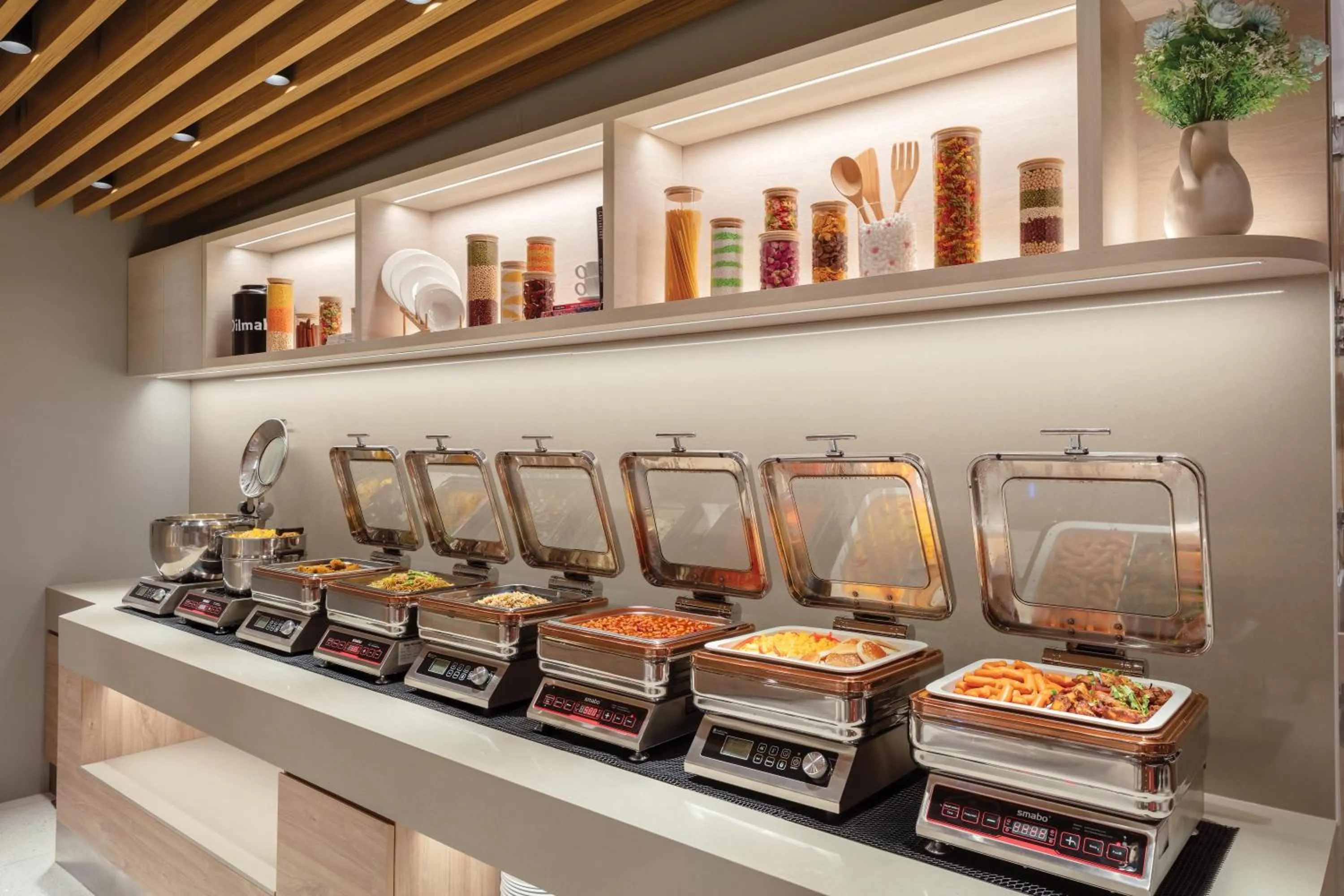 Breakfast in Holiday Inn Express Singapore Orchard Road by IHG