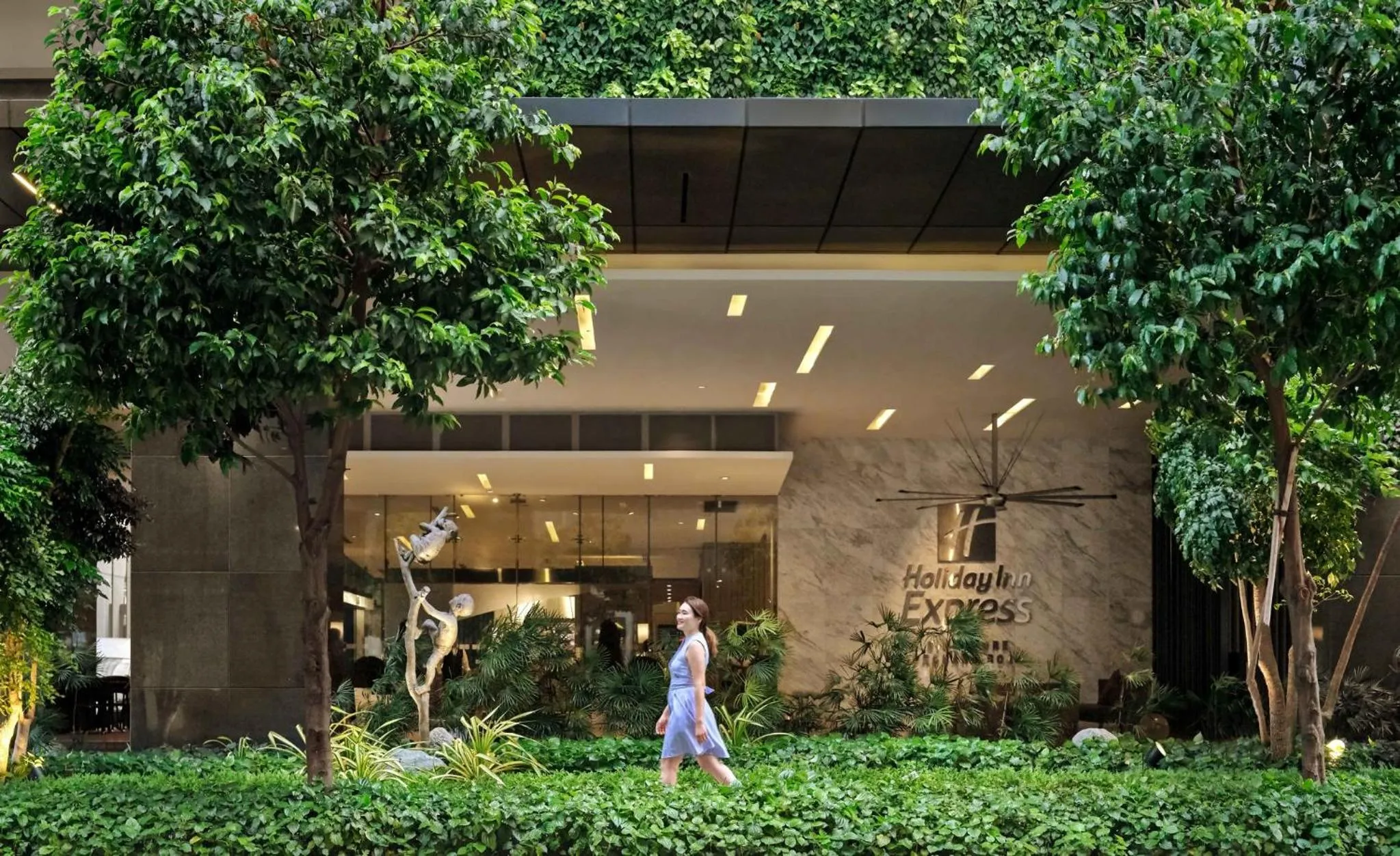 Property building in Holiday Inn Express Singapore Orchard Road by IHG