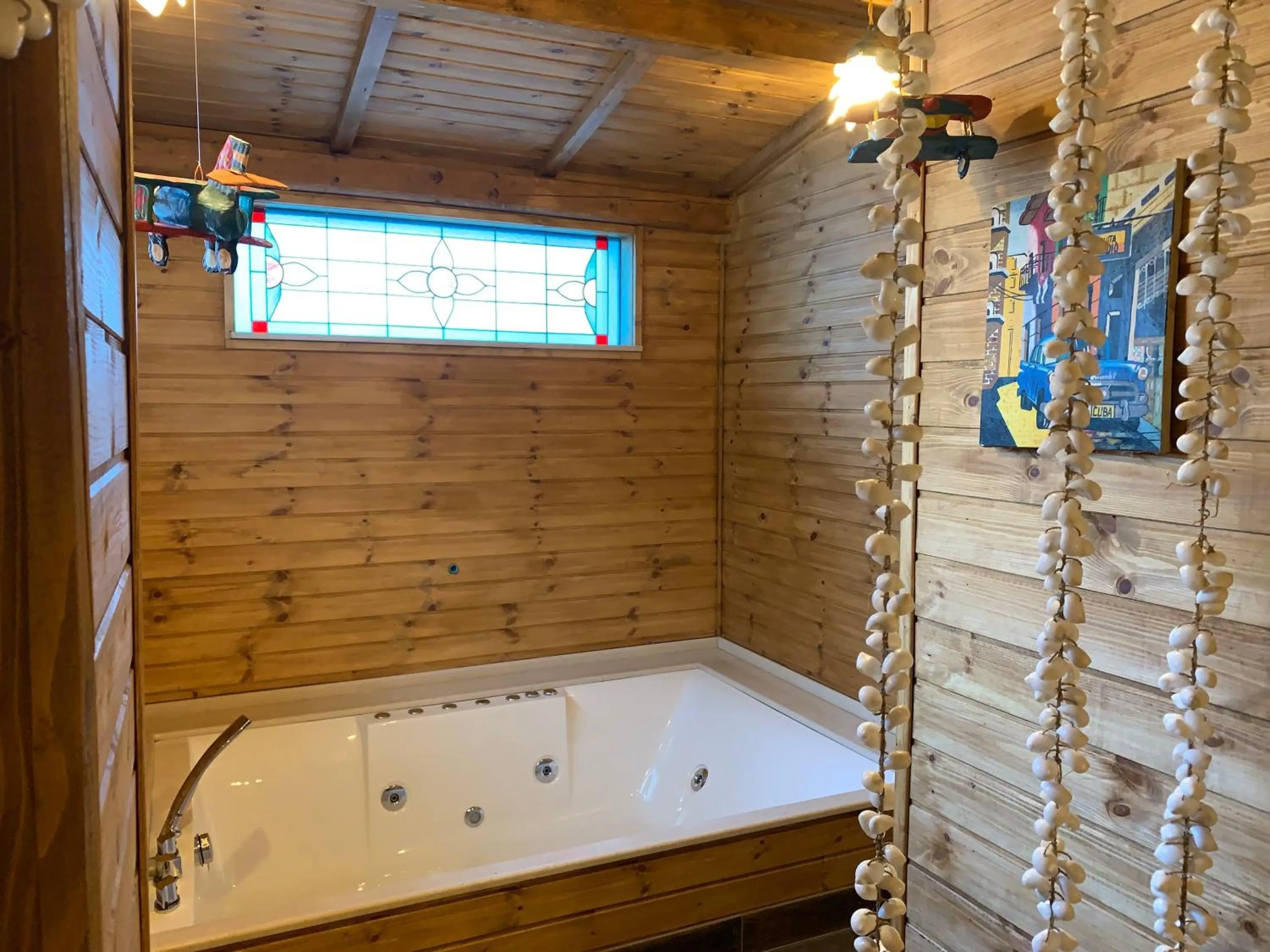 Hot Tub in La Casa di Emanuella - Rooms & International Suites