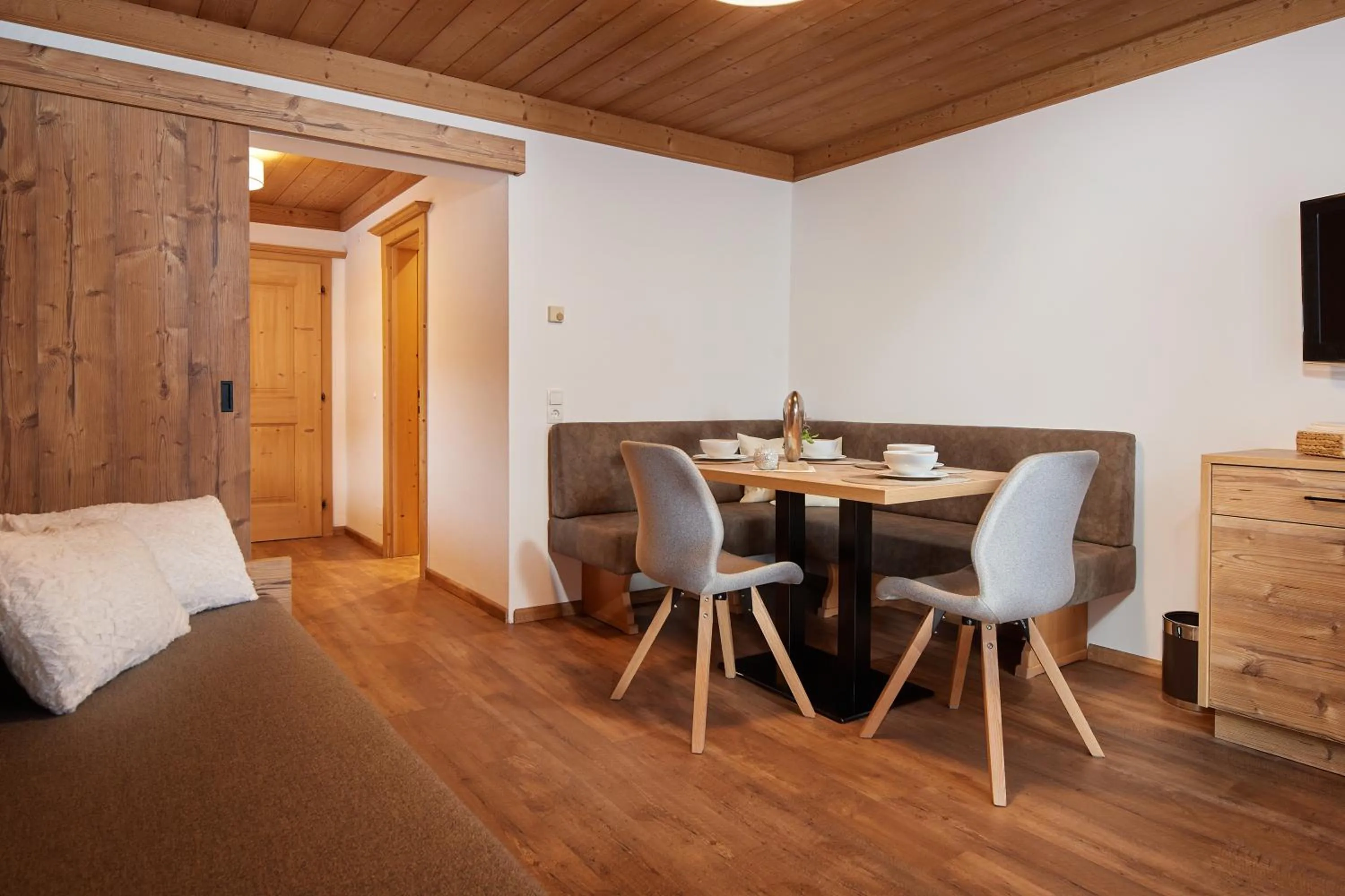 Dining area in Frühstückspension Klinglhub