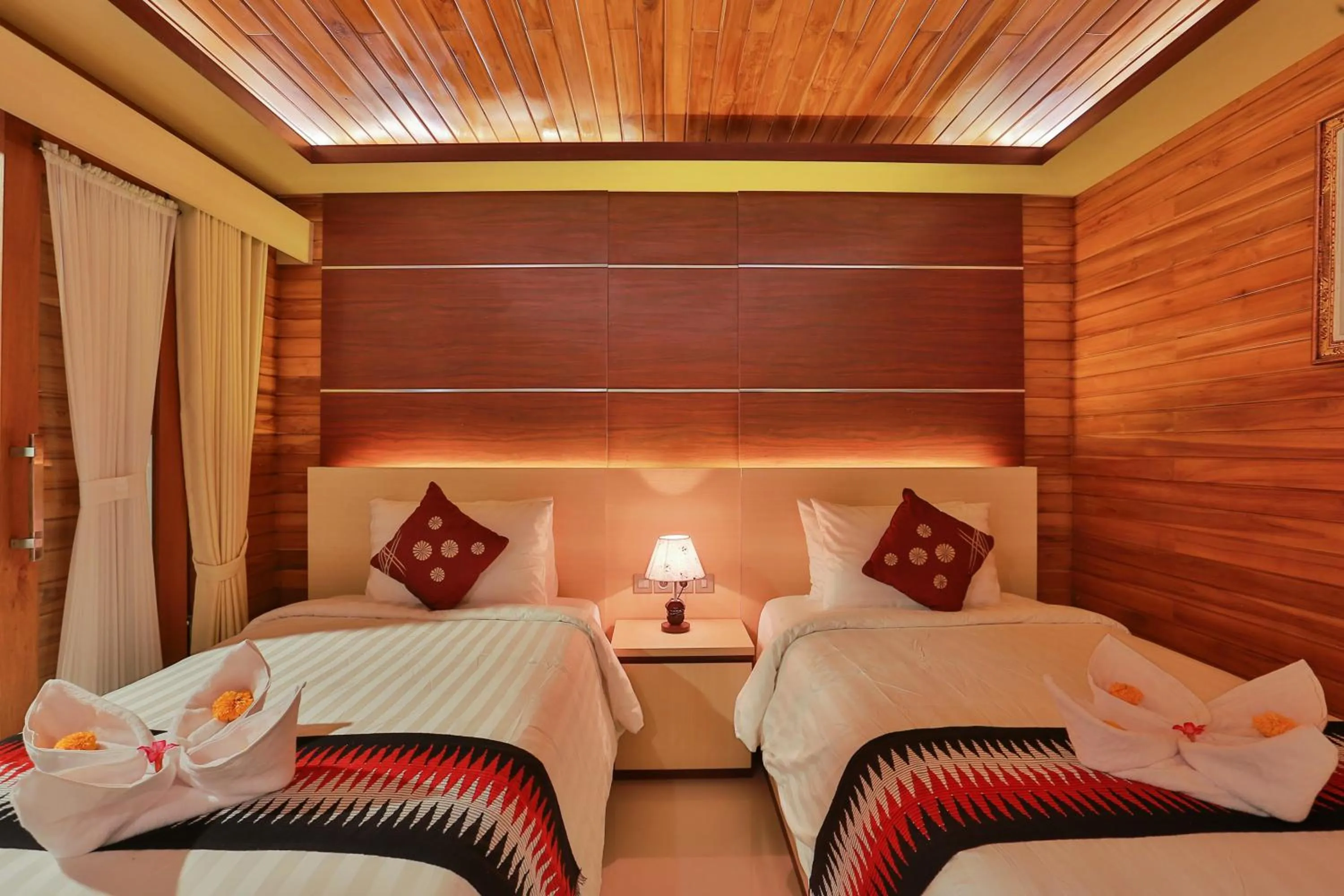 Bed in Sunrise Cottage