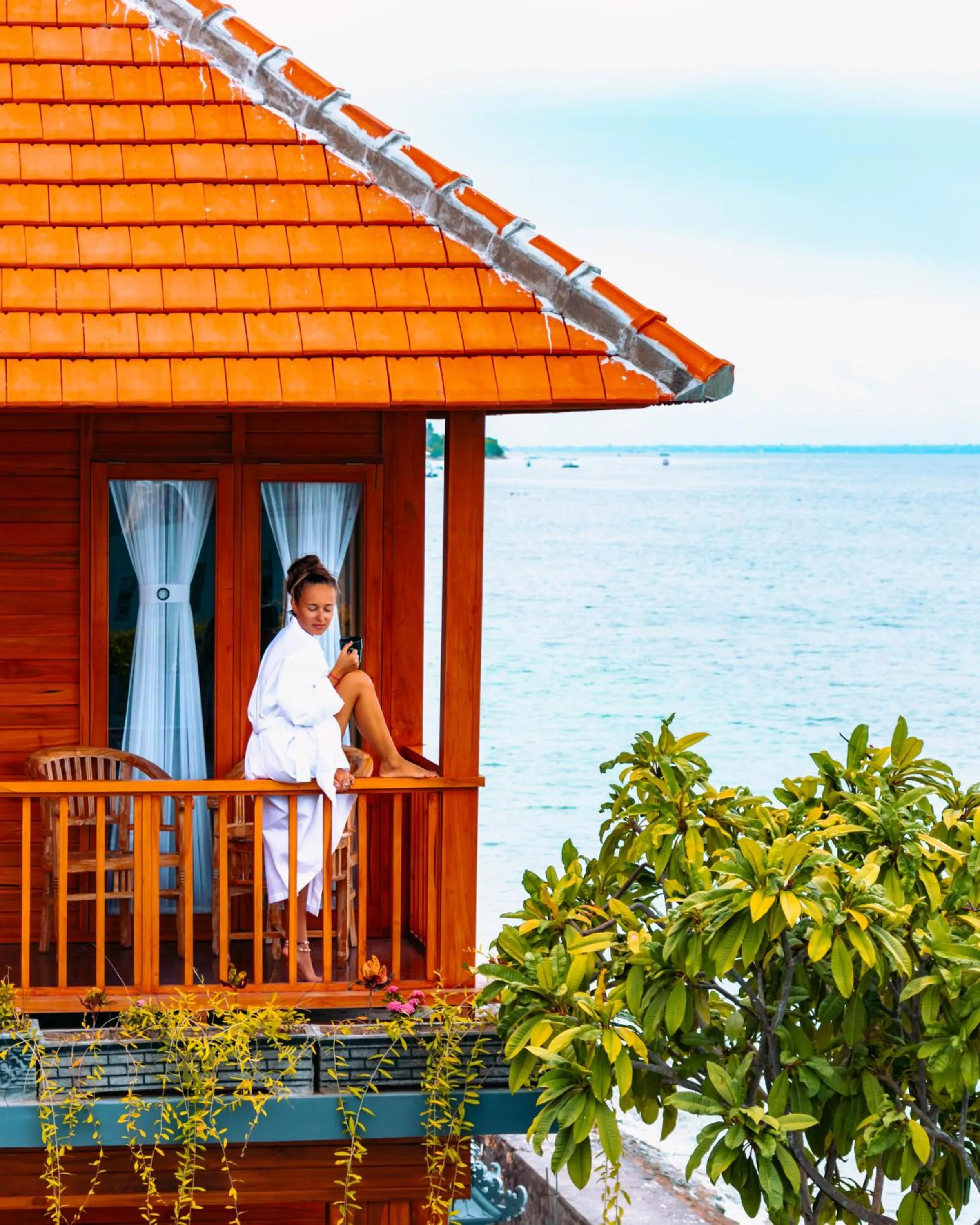 People in Sunrise Cottage