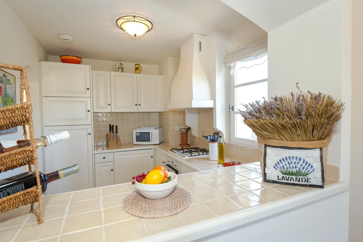 Kitchen or kitchenette in Les Appartements et Maisons du Domaine de Saint Endréol Golf & Spa Resort