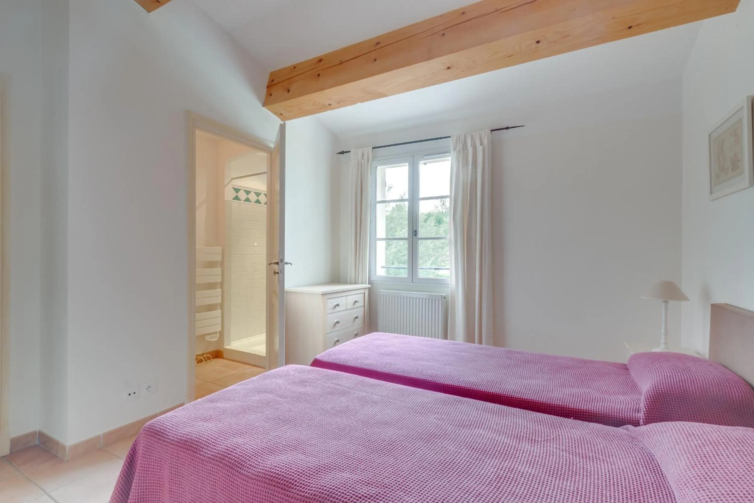 Bedroom, Bed in Les Appartements et Maisons du Domaine de Saint Endréol Golf & Spa Resort