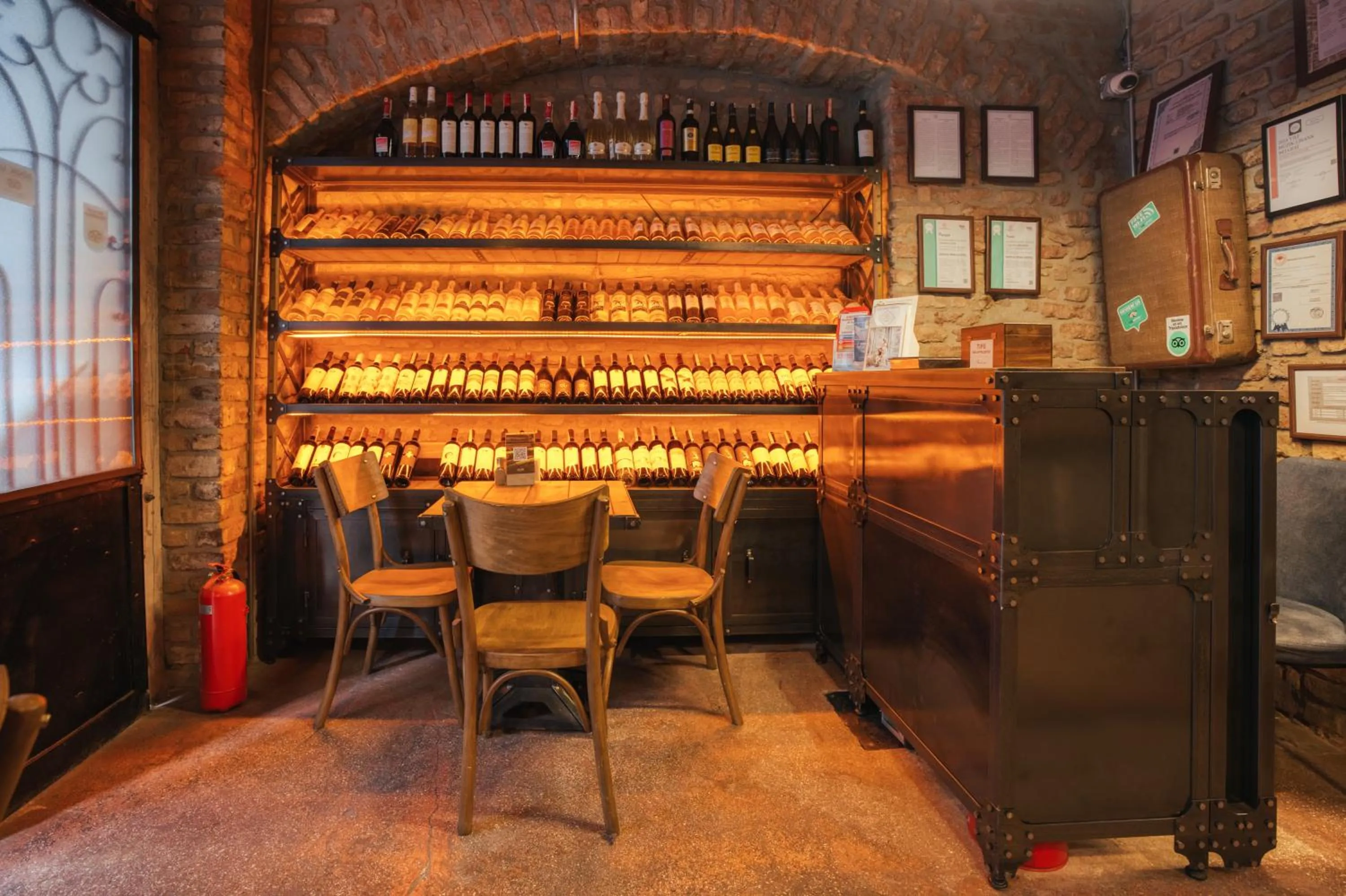 Restaurant/places to eat in Novus Pera Hotel