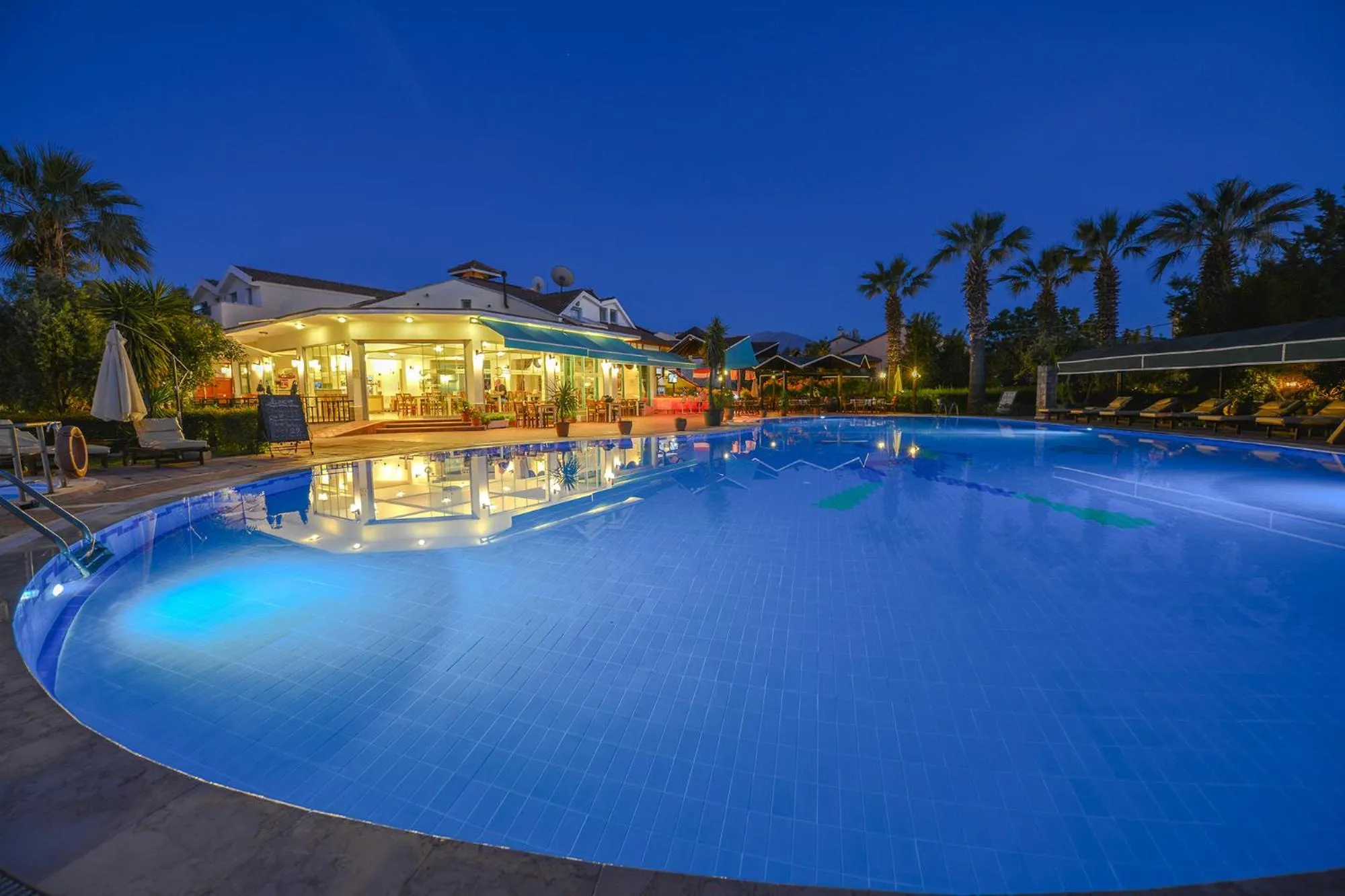 Property building in Rebin Beach Hotel