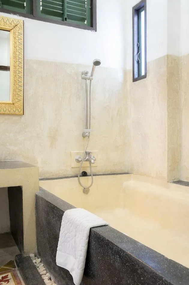 Cheva Gallery Boutique Hotel