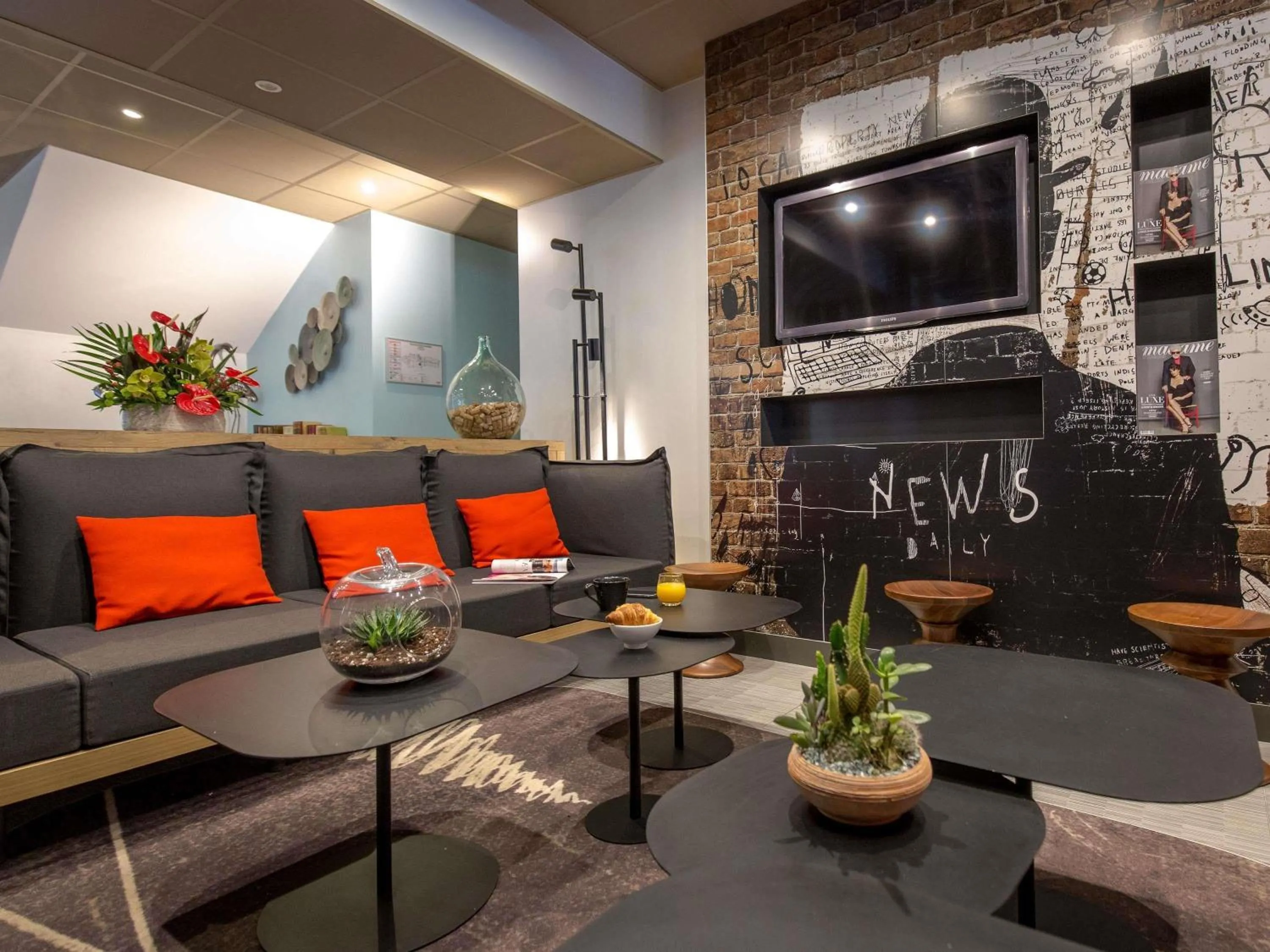 Property building in ibis Brignoles Provence Verte