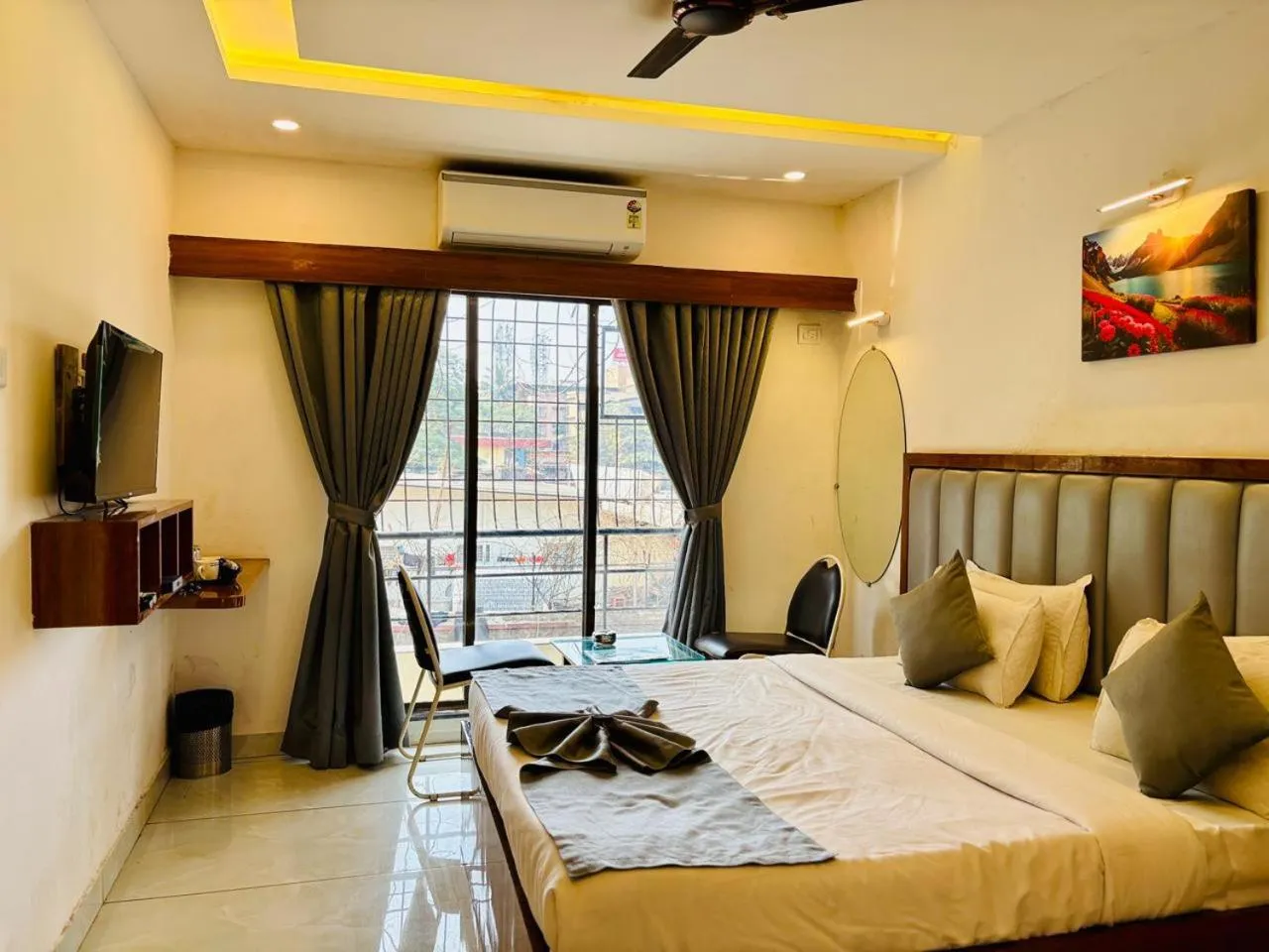 Bed in Rajdhani Resort Lonavala