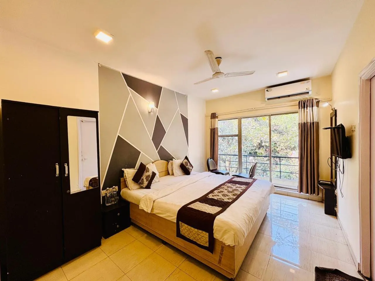 Bed in Rajdhani Resort Lonavala