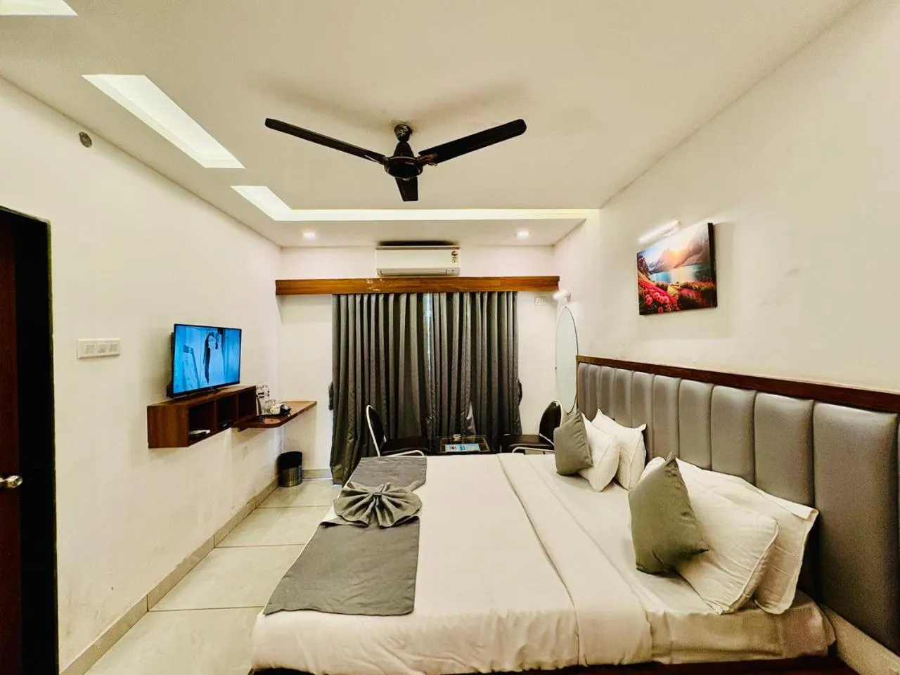 Bed in Rajdhani Resort Lonavala