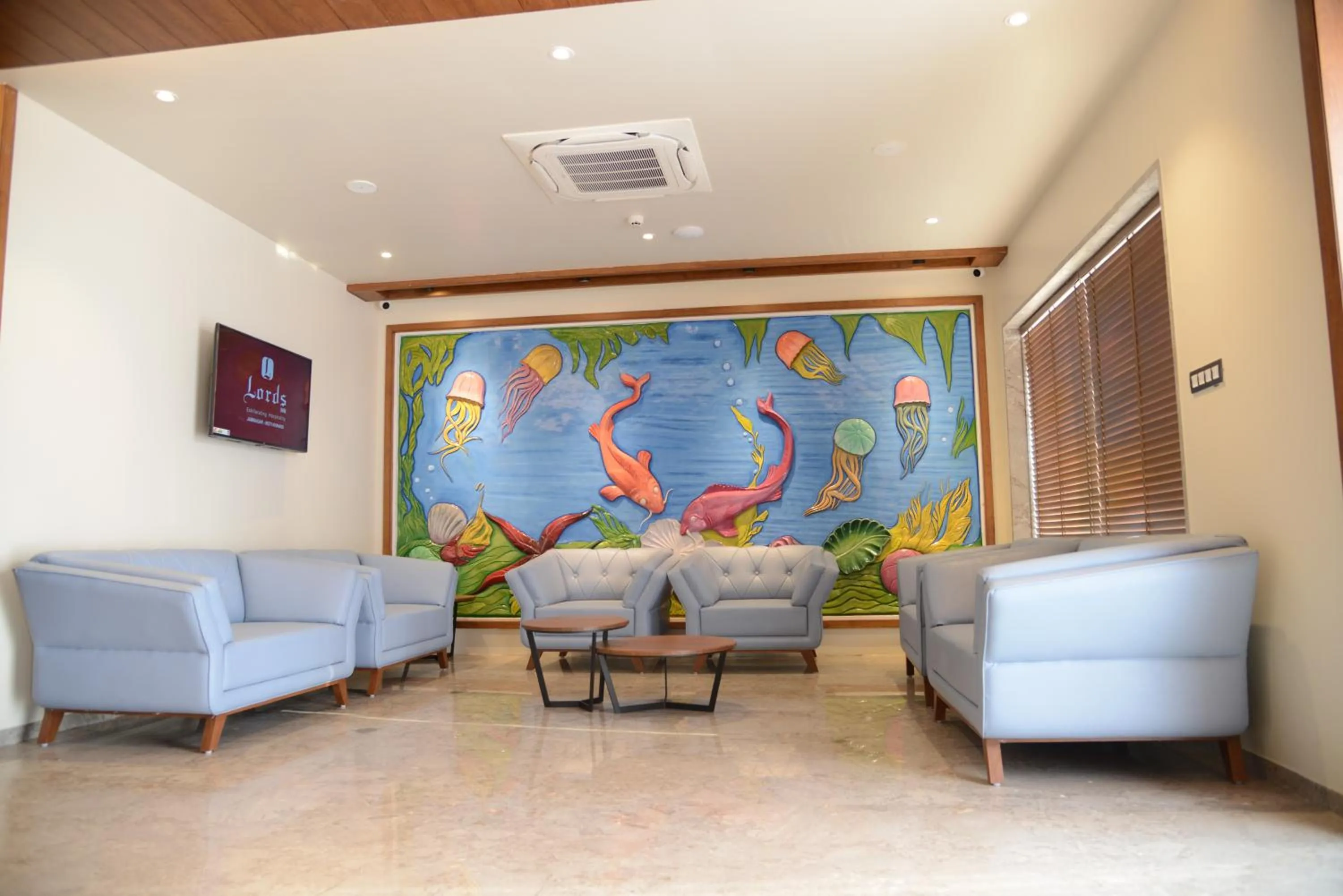 Seating area in Lords Inn Jamnagar -Motikhavdi