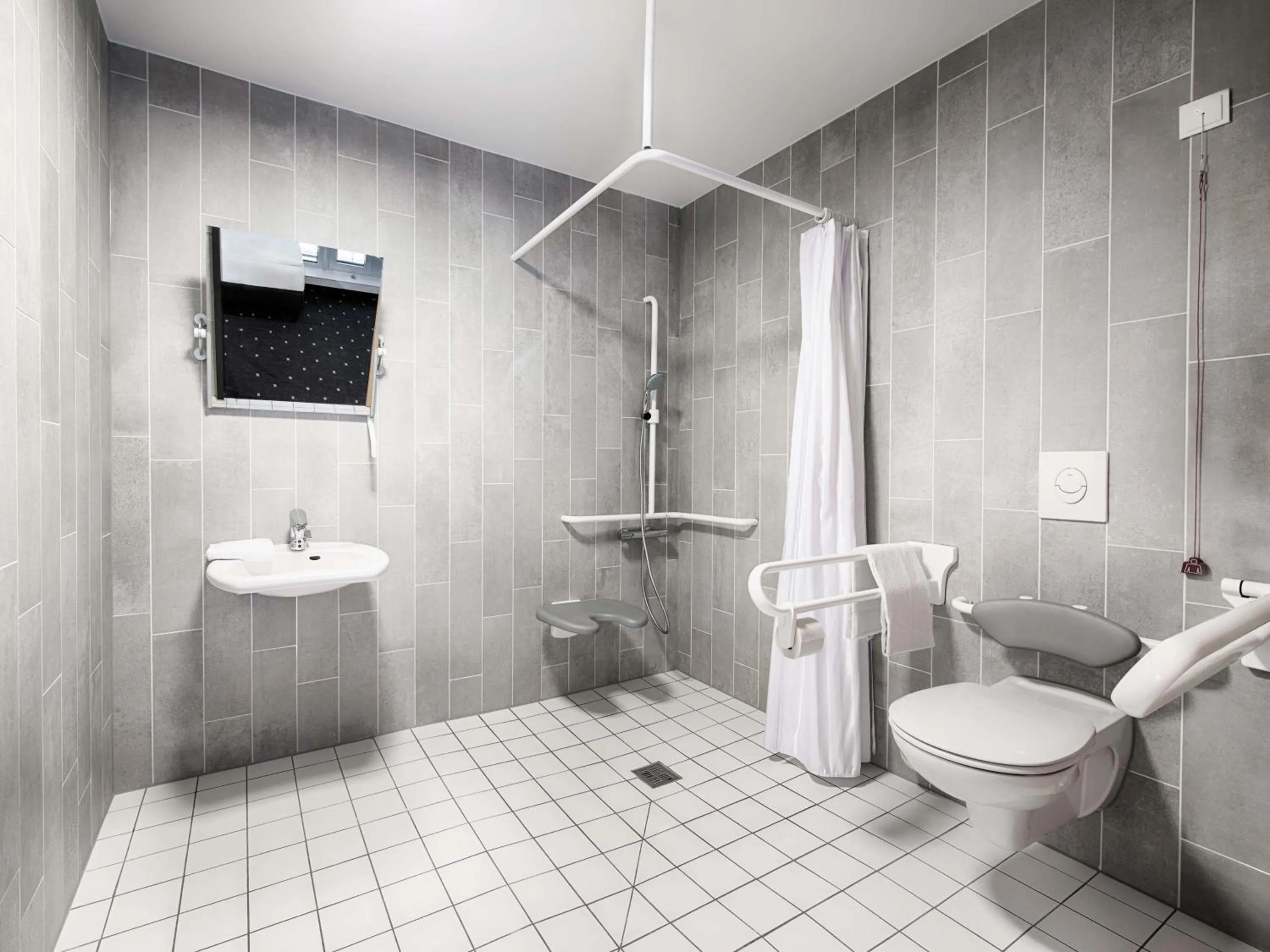 Bathroom in B&B Hotel Ulm