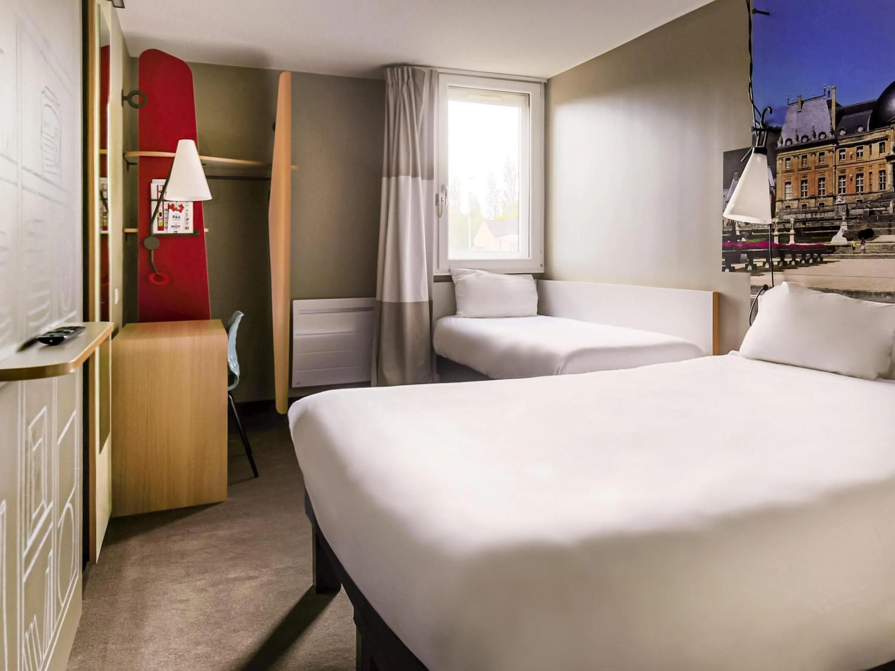 Standard Room with 1 Double and 1 Single Bed in ibis Paris Marne la Vallee Emerainville