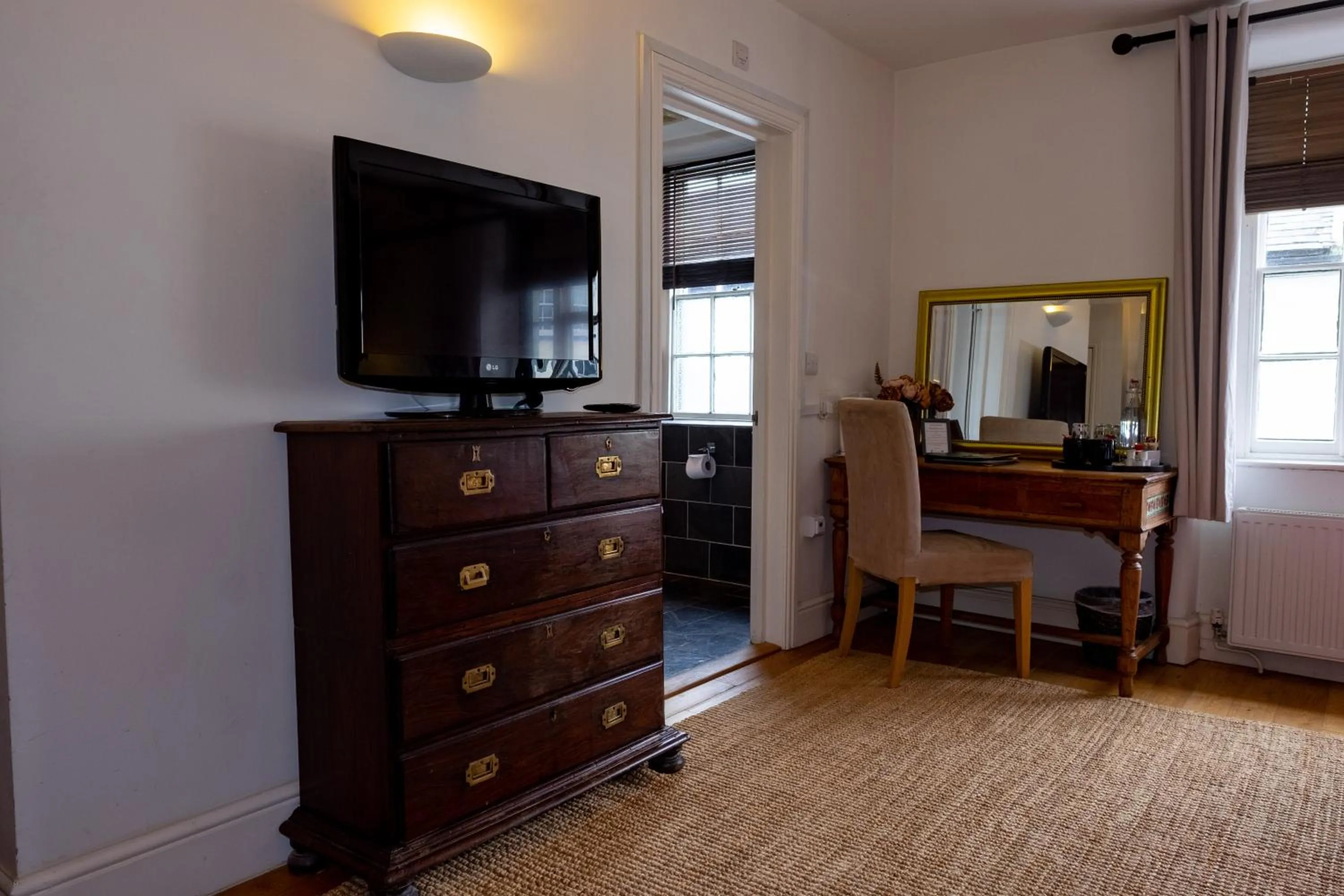 Bedroom in The Red Lion