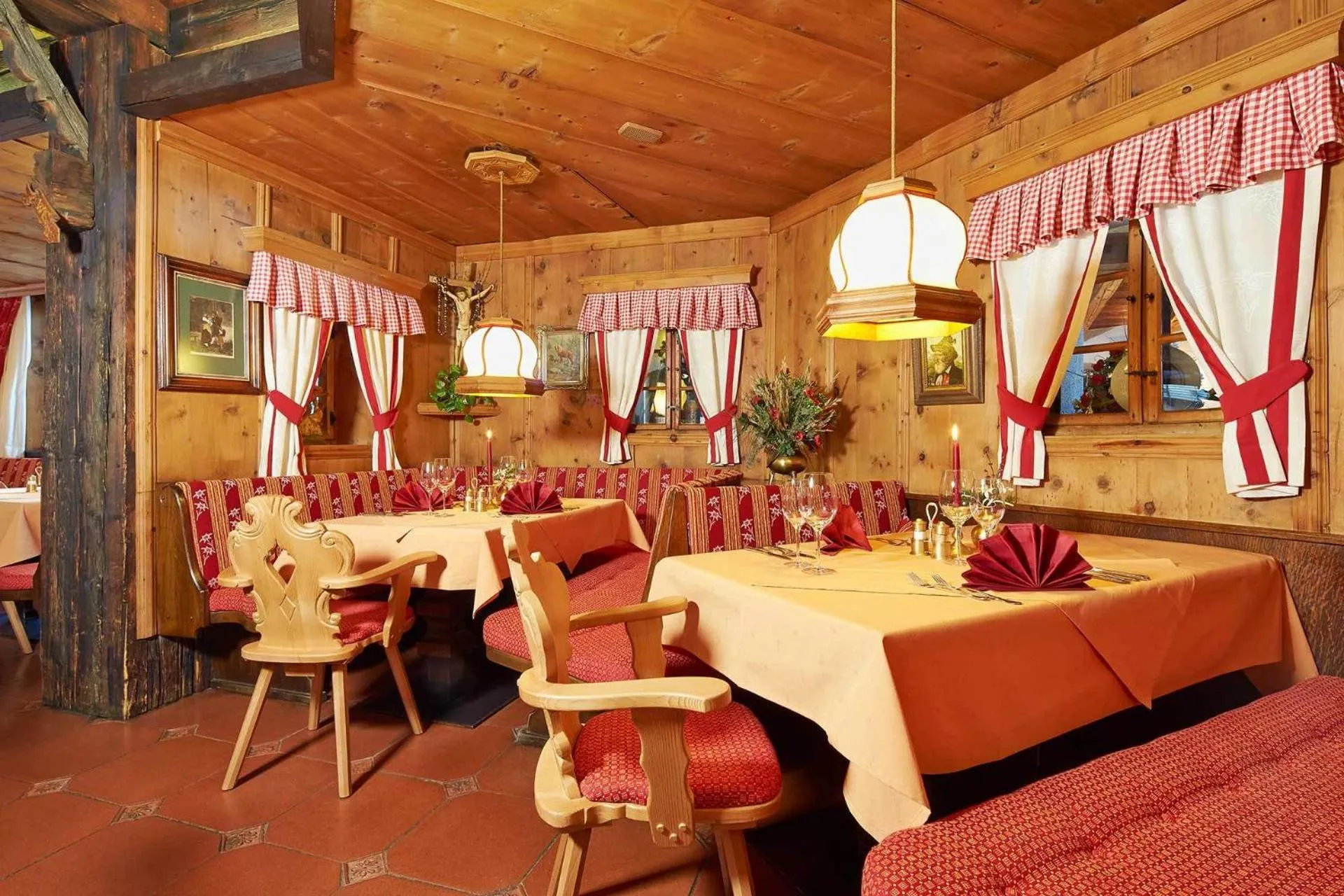 Restaurant/places to eat in Hotel Alt Vent Tyrol