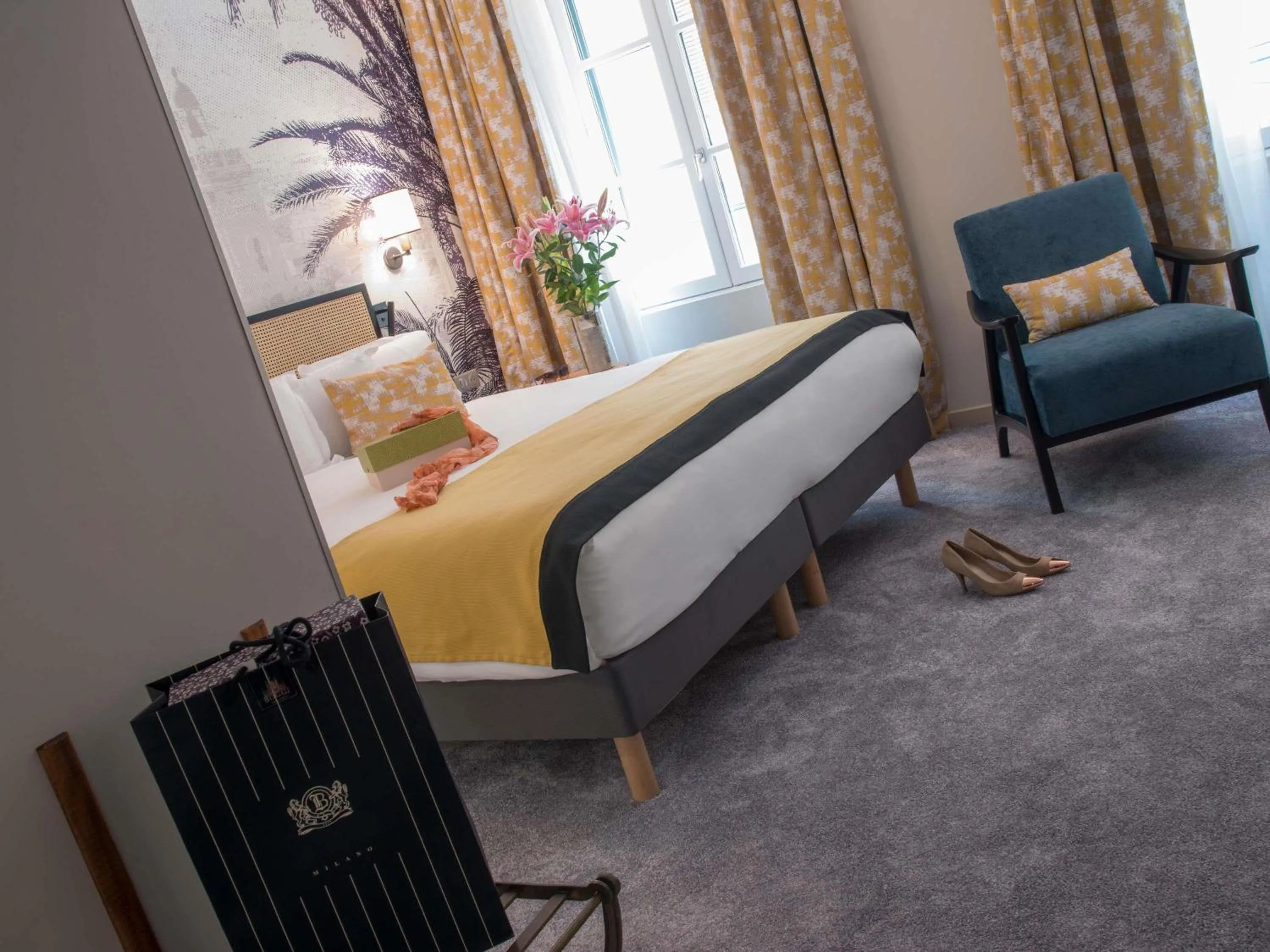 Bedroom, Bed in Mercure Nice Marché Aux Fleurs