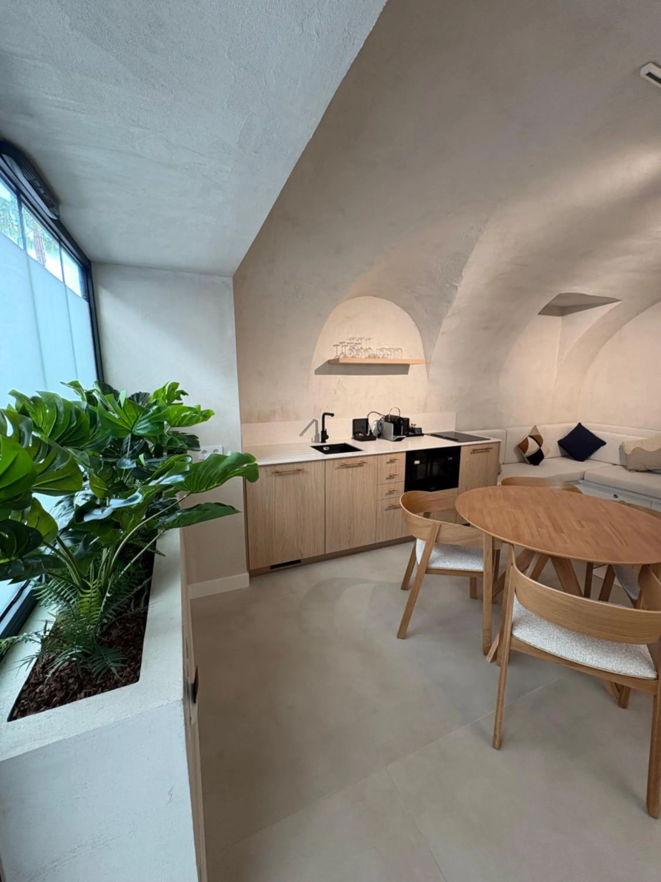 Kitchen or kitchenette in Mercure Nice Marché Aux Fleurs