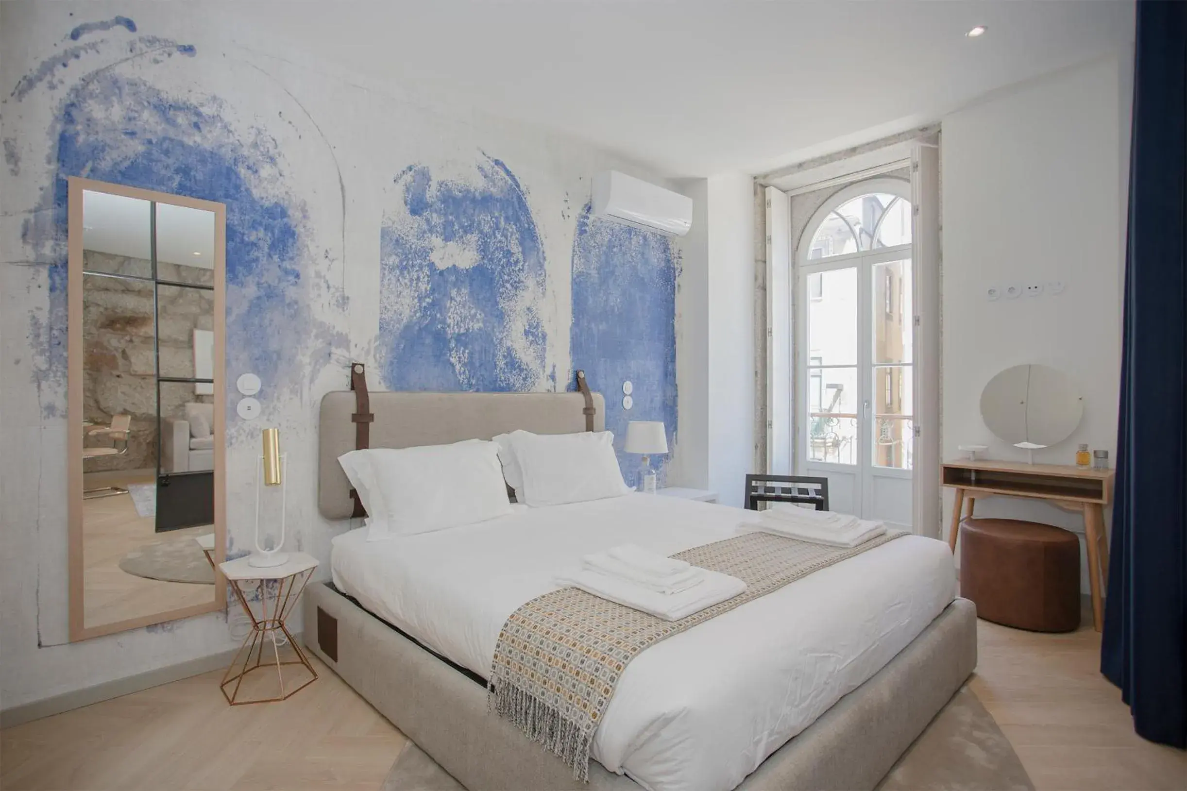 Liiiving in Porto - Luxury Beachfront Apartments Liiiving in Porto - Luxury Beachfront Apartments