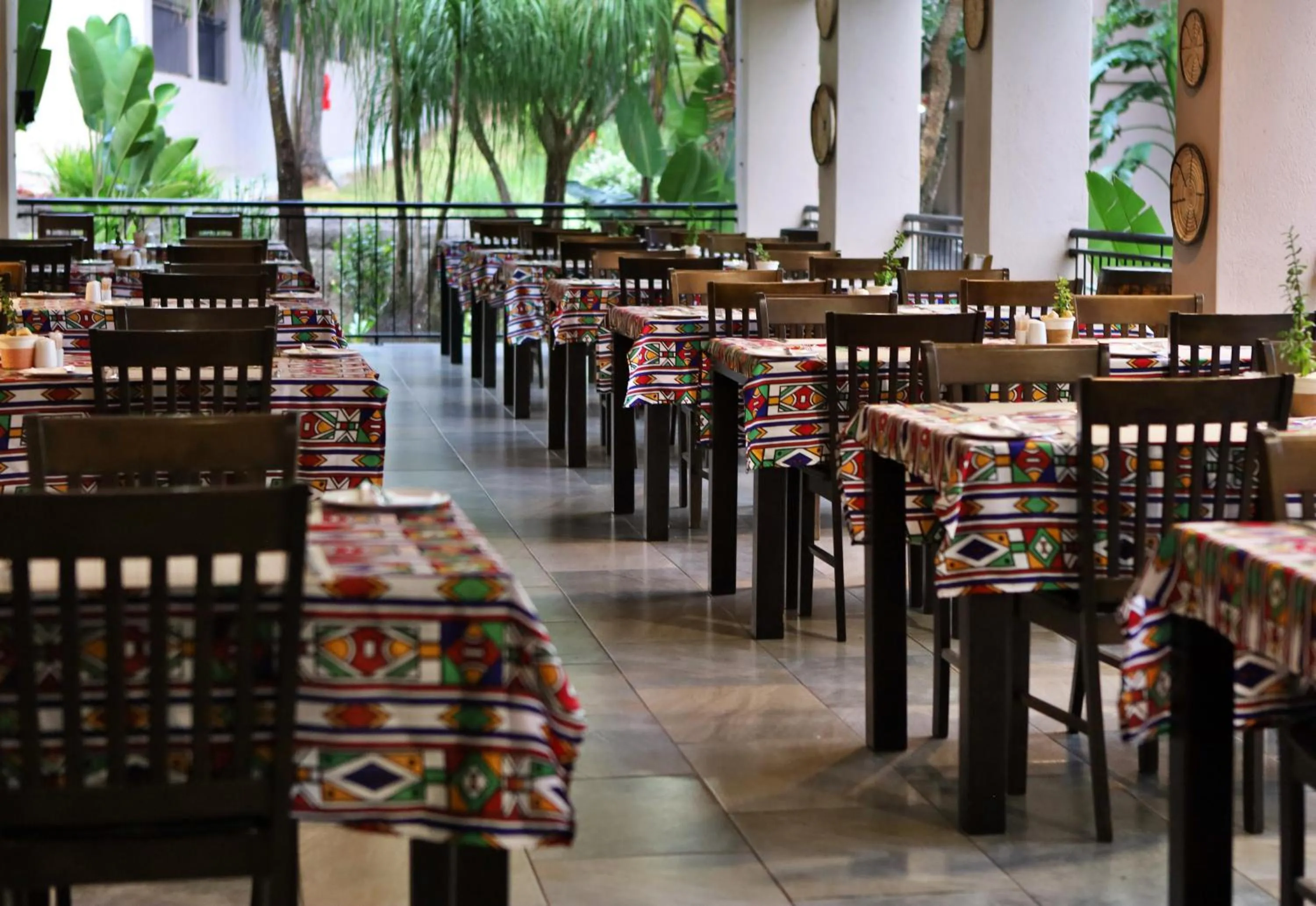 Restaurant/places to eat in Umbhaba Eco Lodge