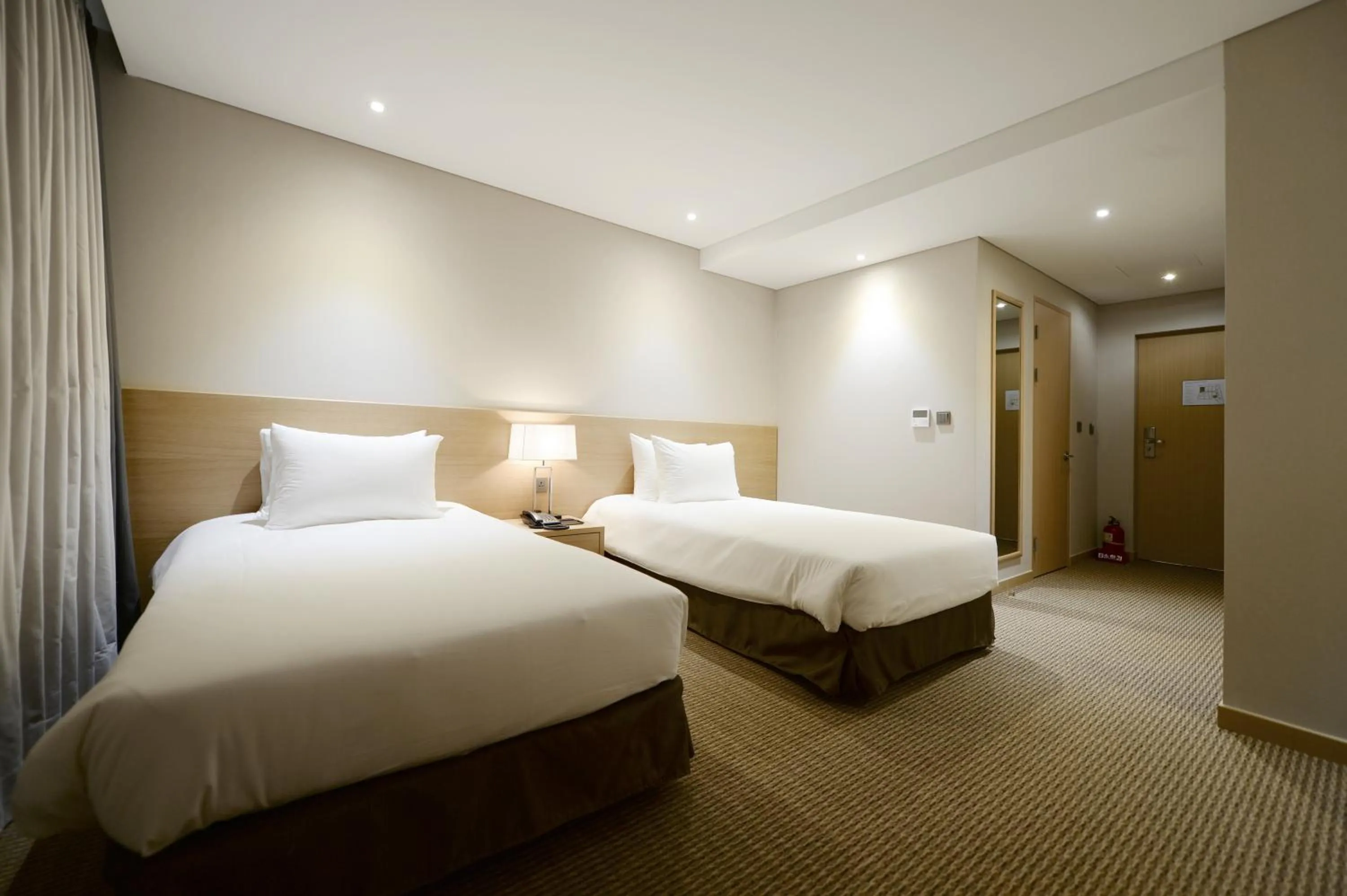 Decorative detail in Hotel New Oriental Myeongdong