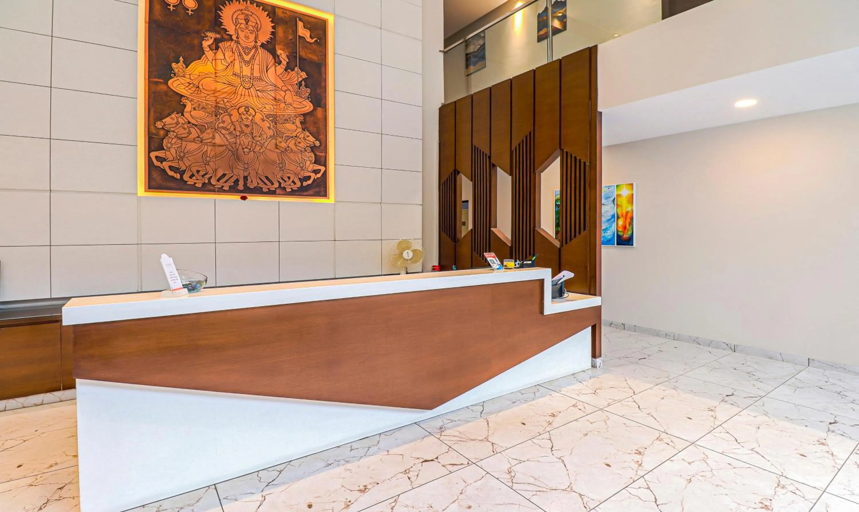 Lobby or reception in Treebo YC Grand Boutique, Electronic City