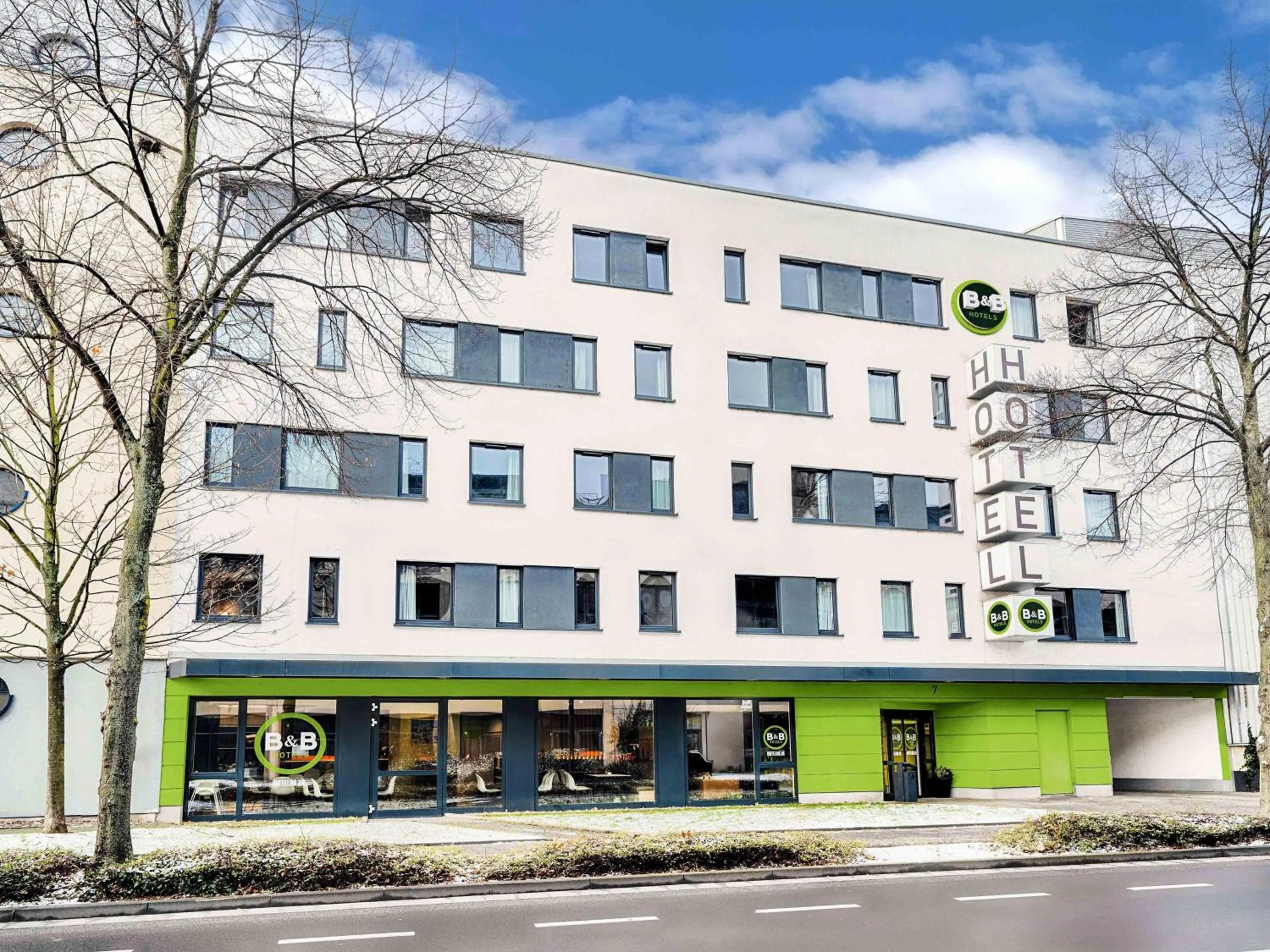 Property building in B&B Hotel Bonn-West