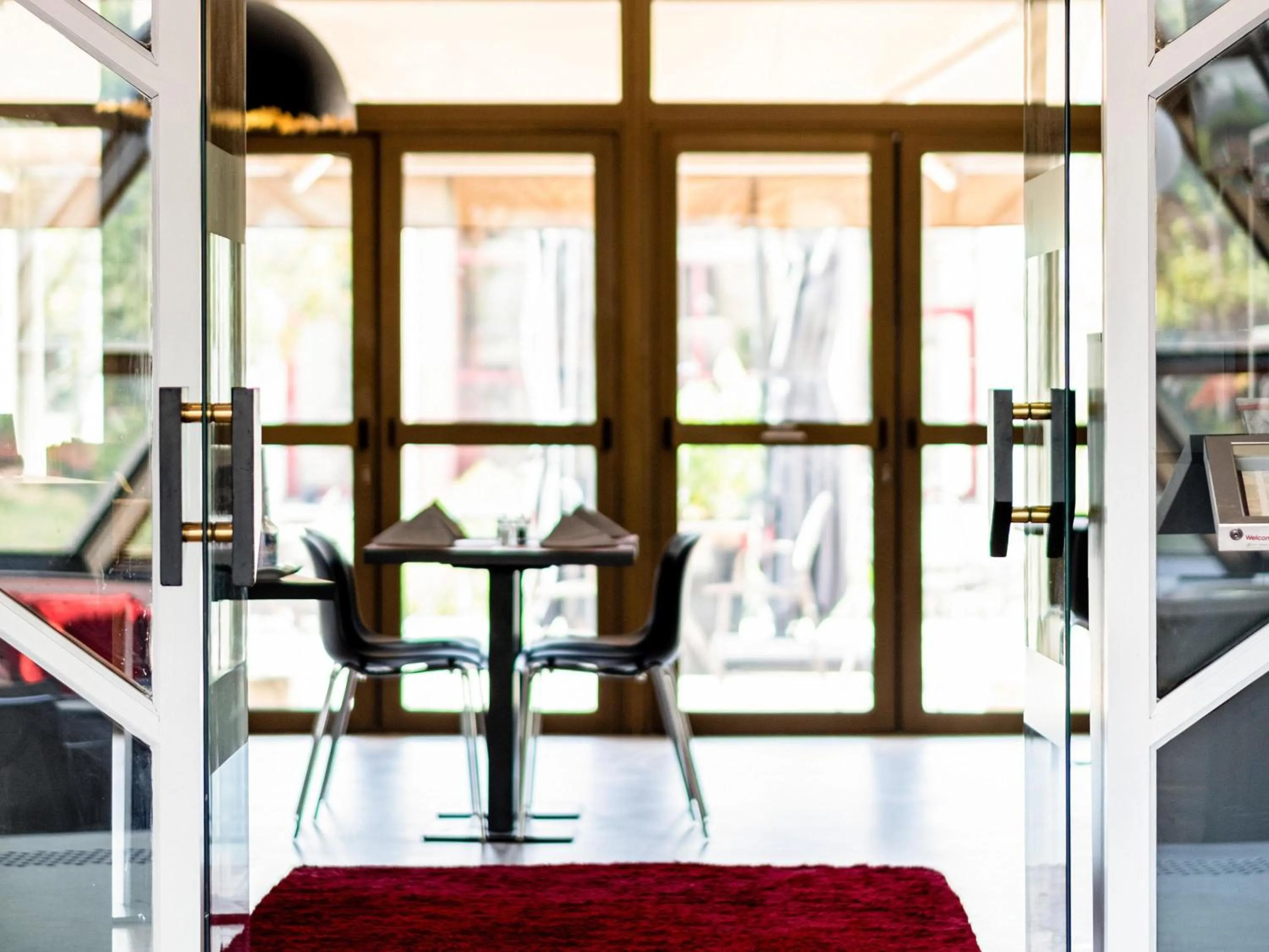 Restaurant/places to eat in Mercure Tours Sud