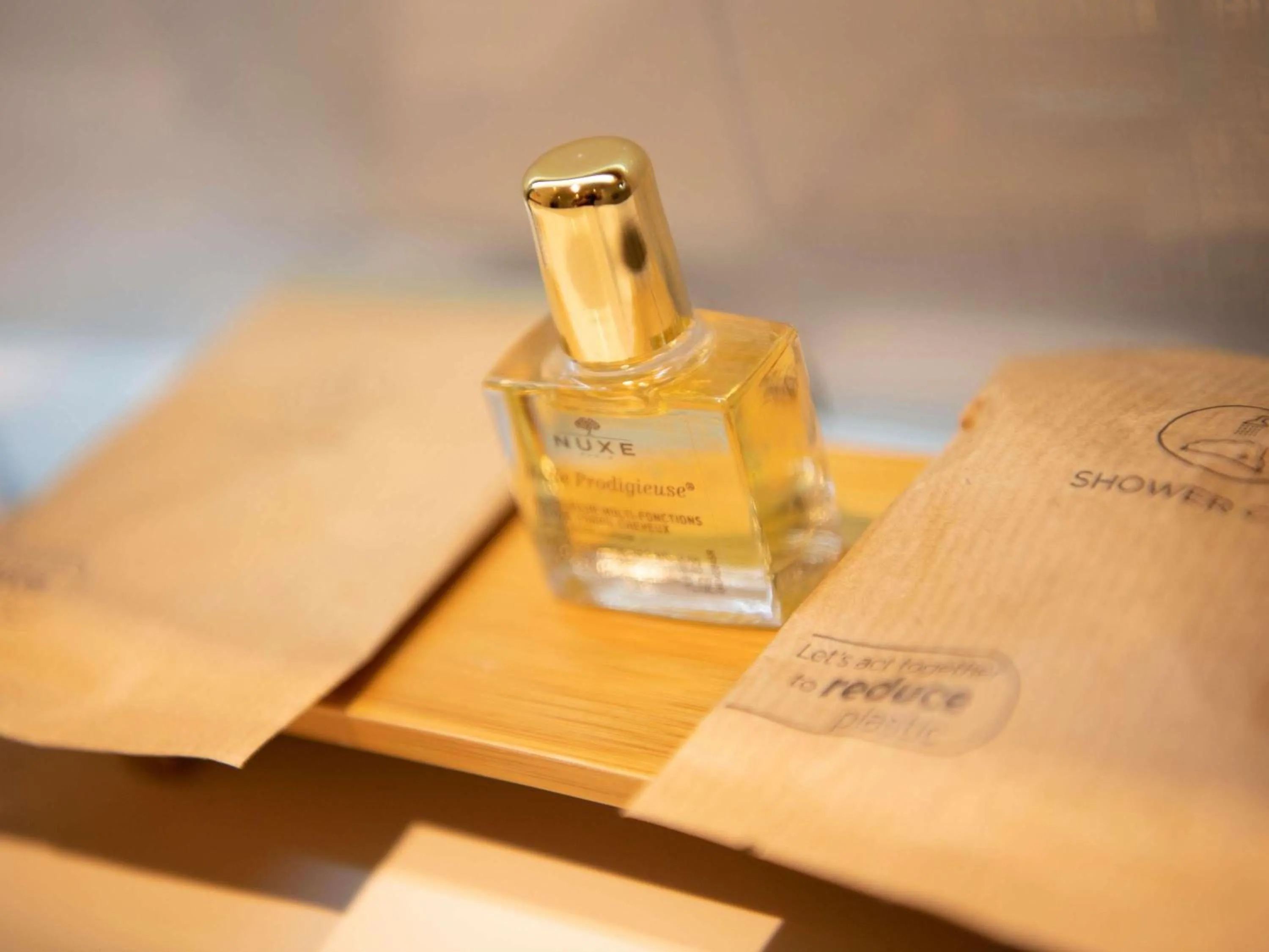 Bedroom in Mercure Paris Opera Garnier Hôtel & Spa