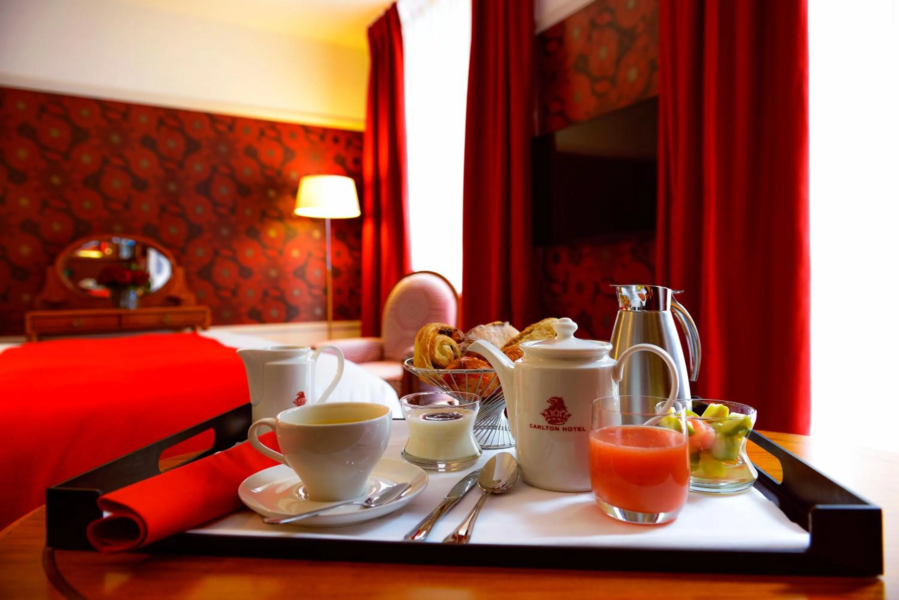 Food in Carlton Hotel Lyon - MGallery Collection