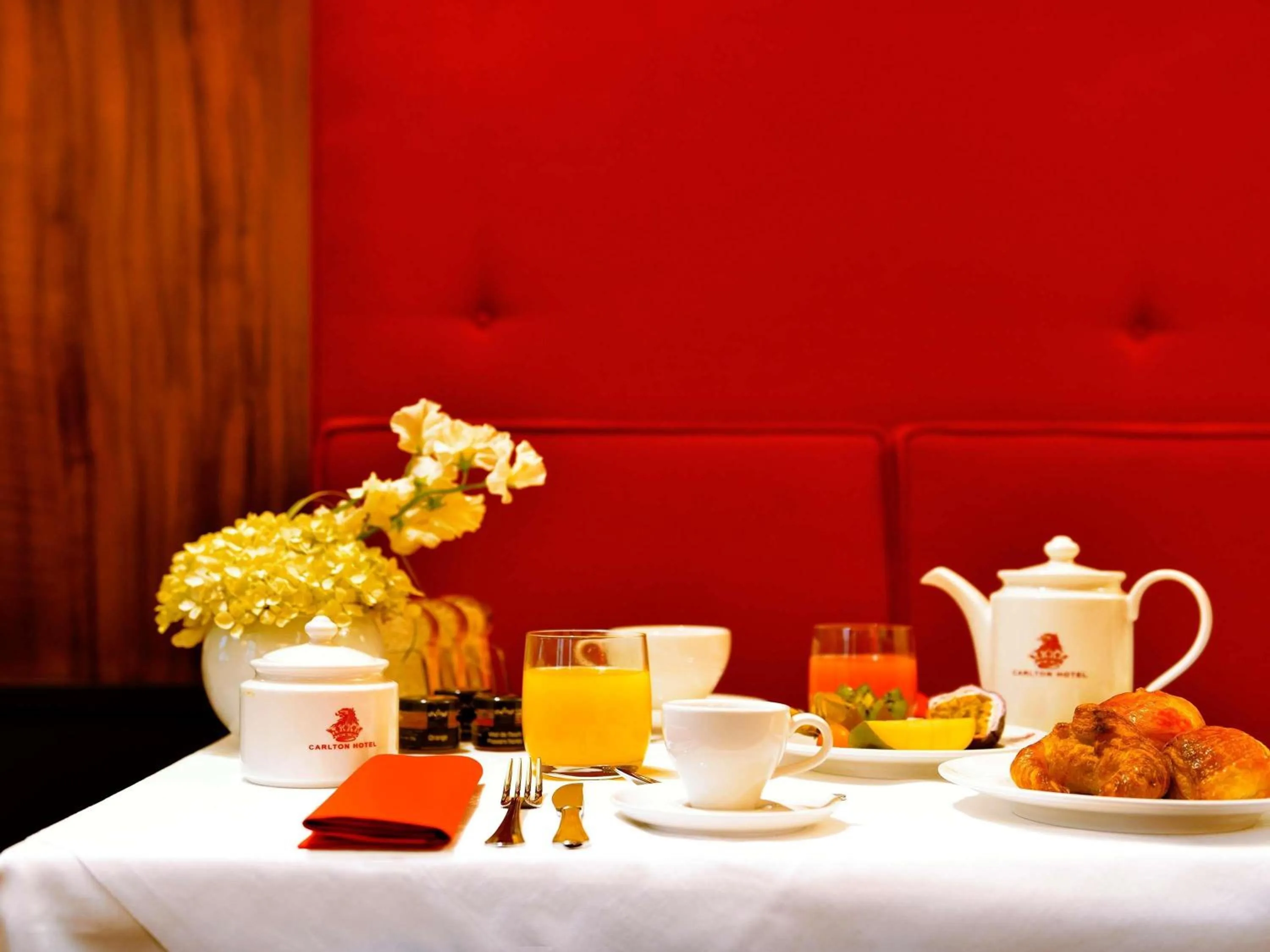 Breakfast in Carlton Hotel Lyon - MGallery Collection