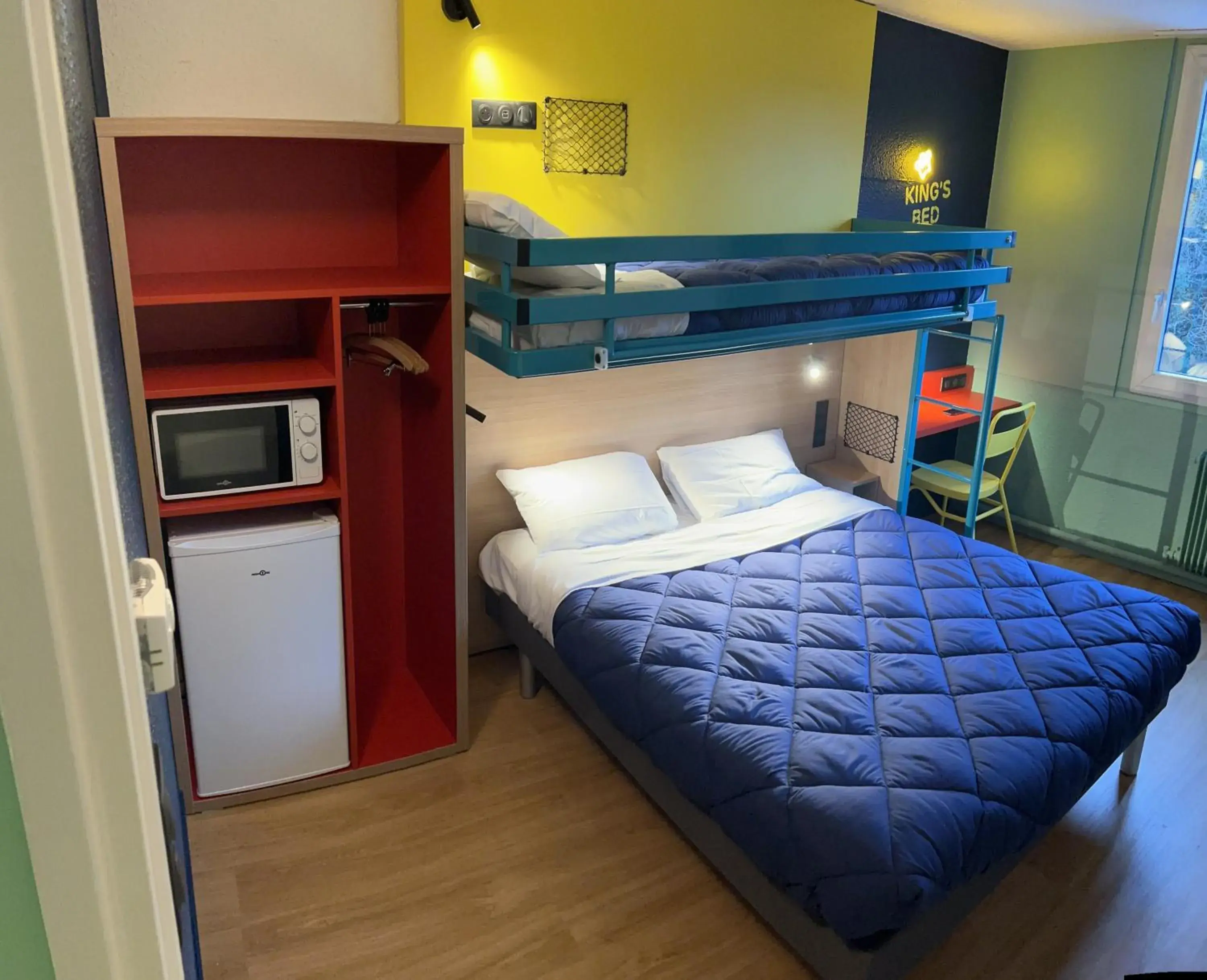 1 Double Bed in Premiere Classe Lyon Nord Dardilly 1 Double Bed in Premiere Classe Lyon Nord Dardilly