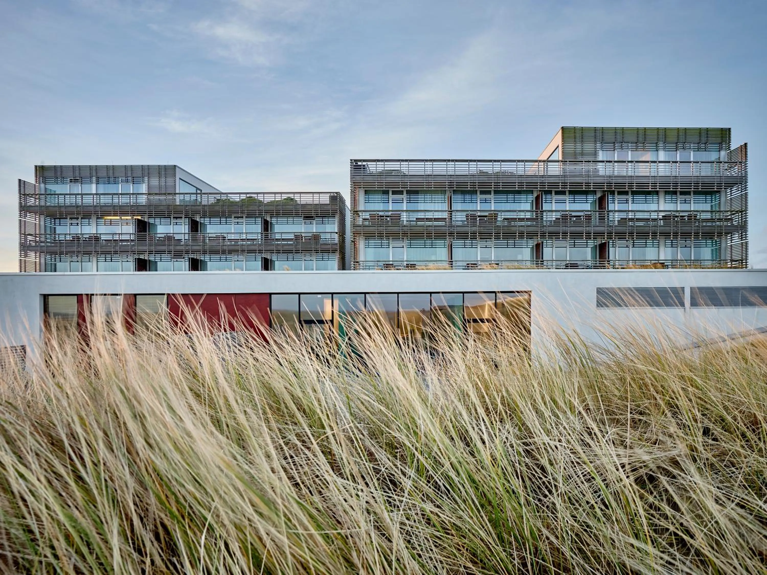 Facade/entrance in BUDERSAND Hotel - Golf & Spa - Sylt