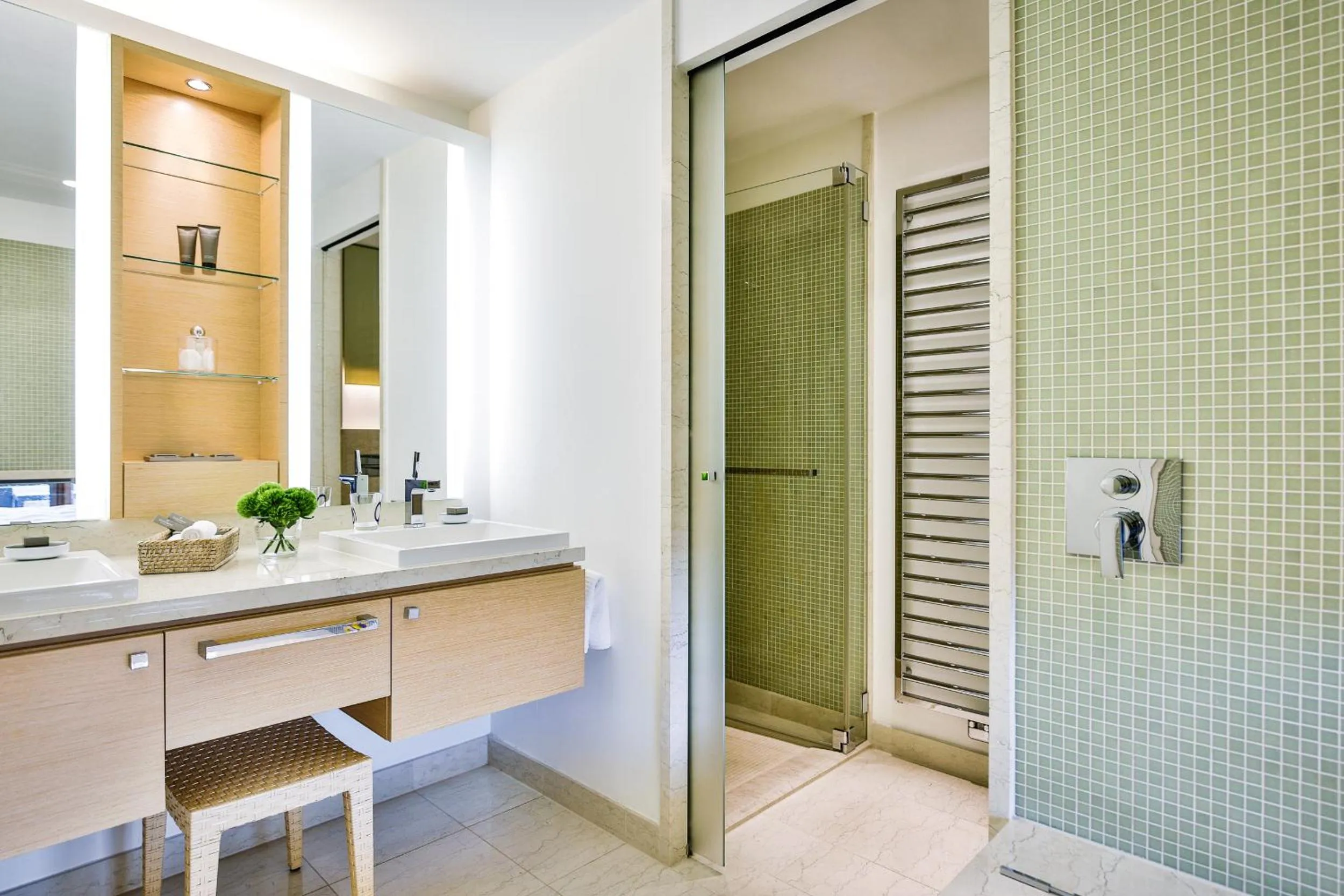 Shower in BUDERSAND Hotel - Golf & Spa - Sylt