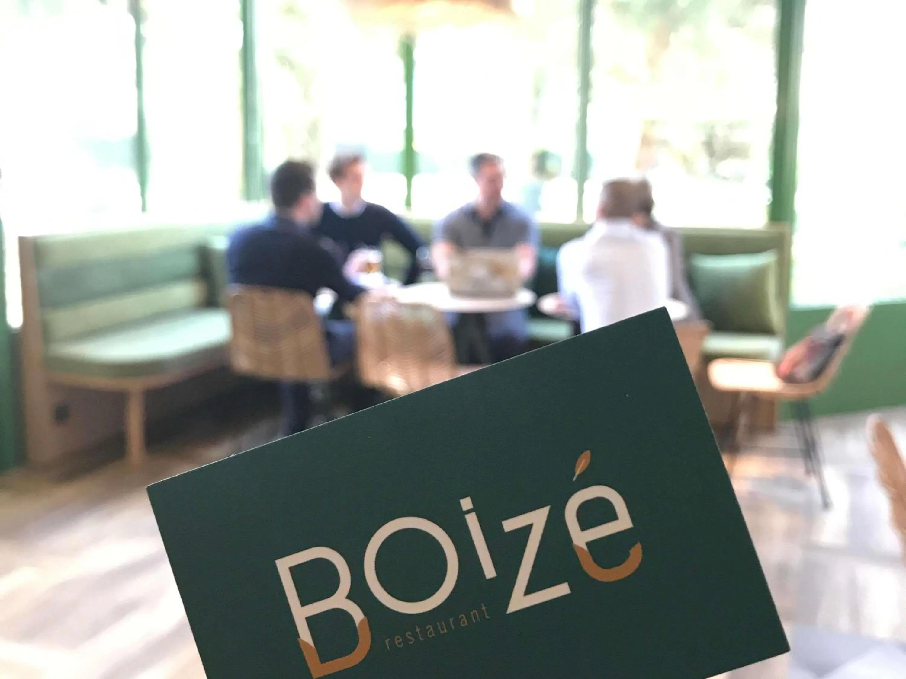 Restaurant/places to eat in Mercure Niort Marais Poitevin