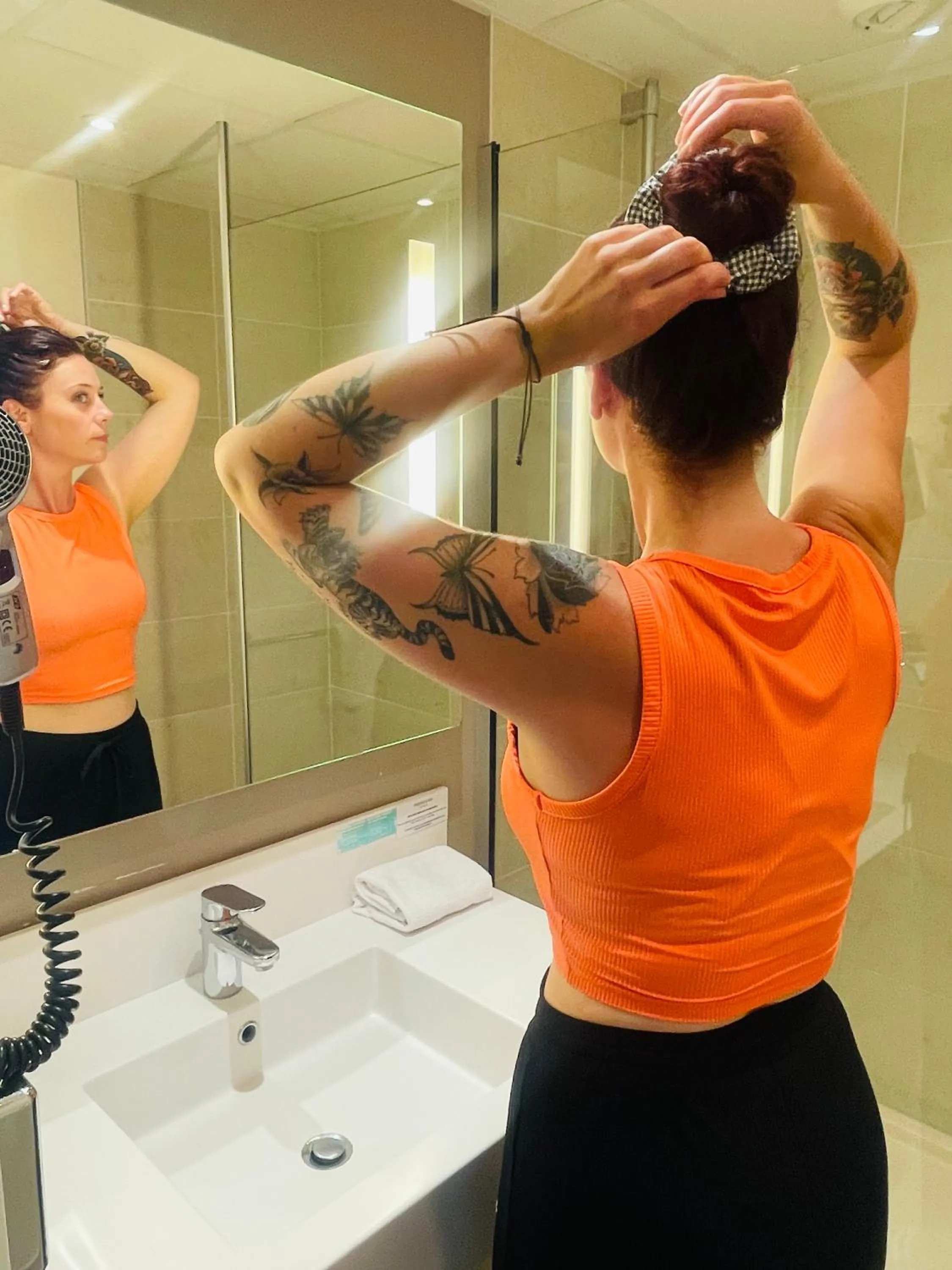 Bathroom in Mercure Niort Marais Poitevin