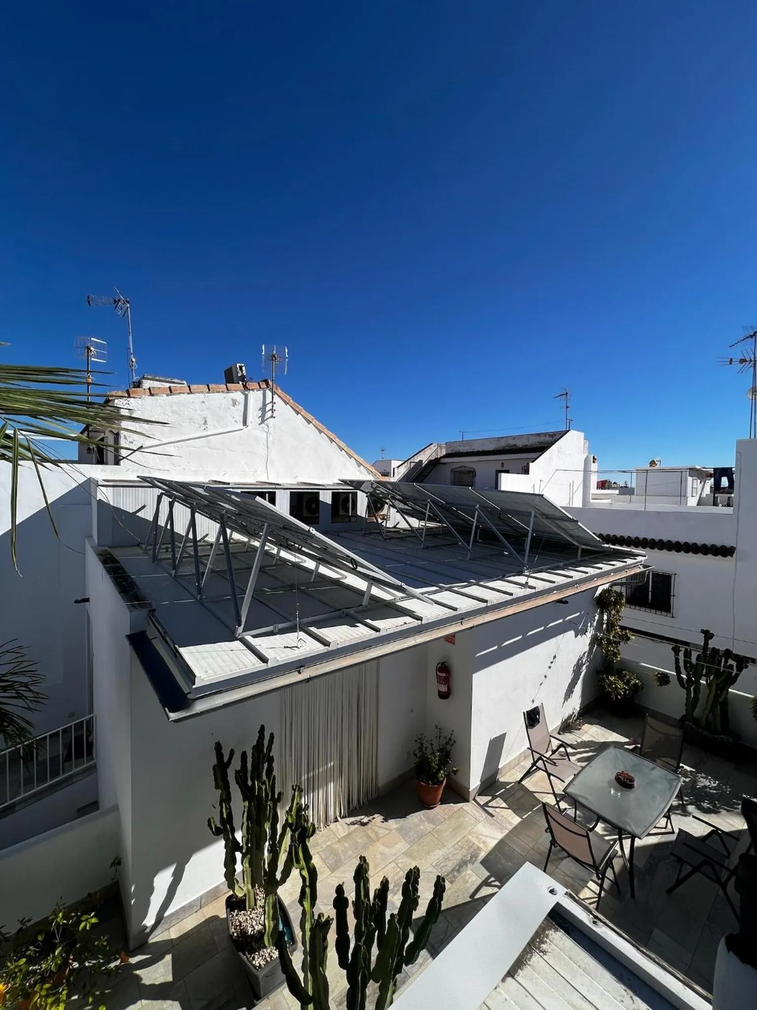 Property building in Chipibeach B&B, Hostal Boutique